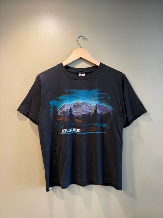 Vintage Colorado Mountain Black Crop Fit T-Shirt- M