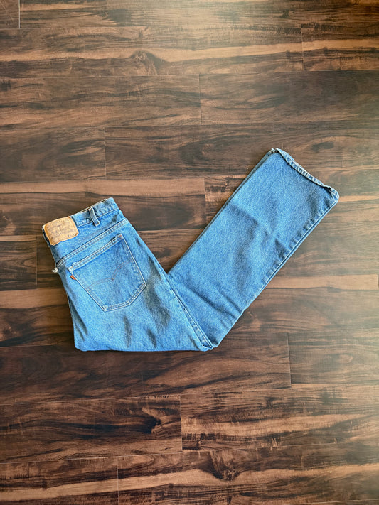 Vintage Levi’s 517 Orange Tab Light Wash Denim Jeans- 34x32