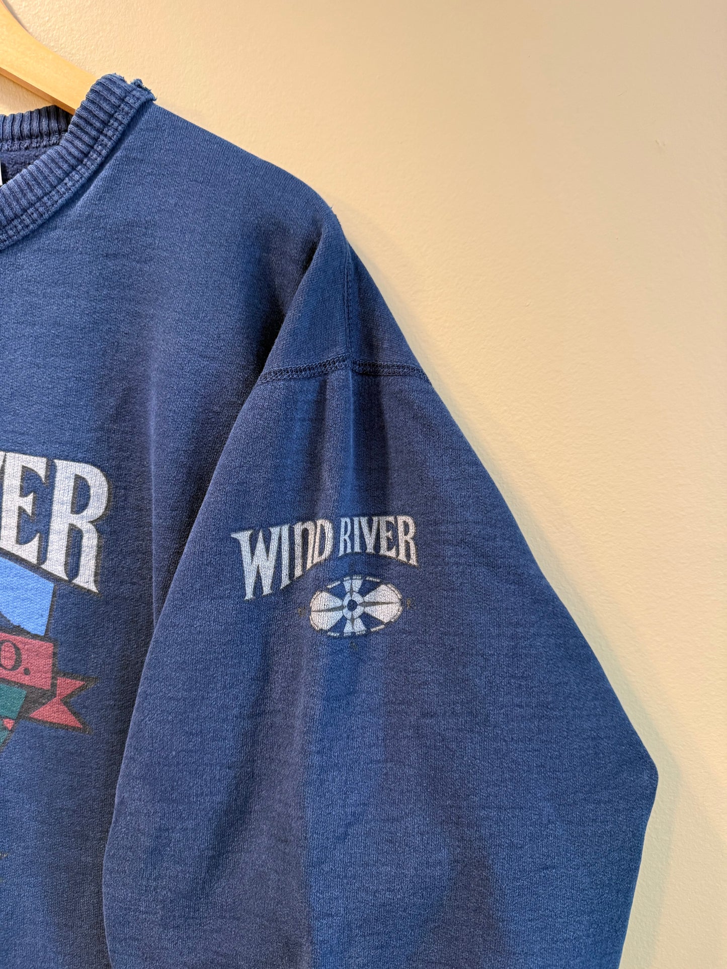 Vintage Wind River Outfitters Crewneck Sweatshirt- XL