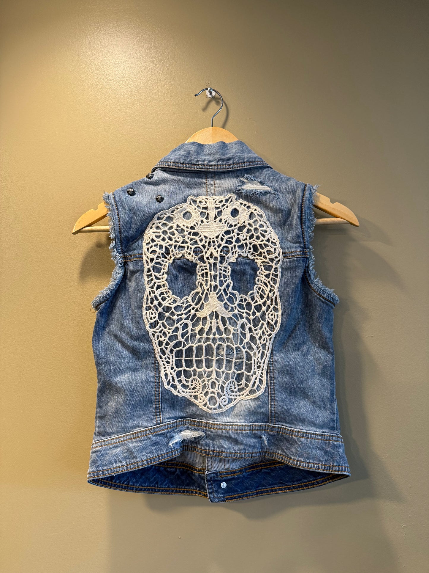 Vintage Harley Davidson Women’s Denim Biker Vest- S