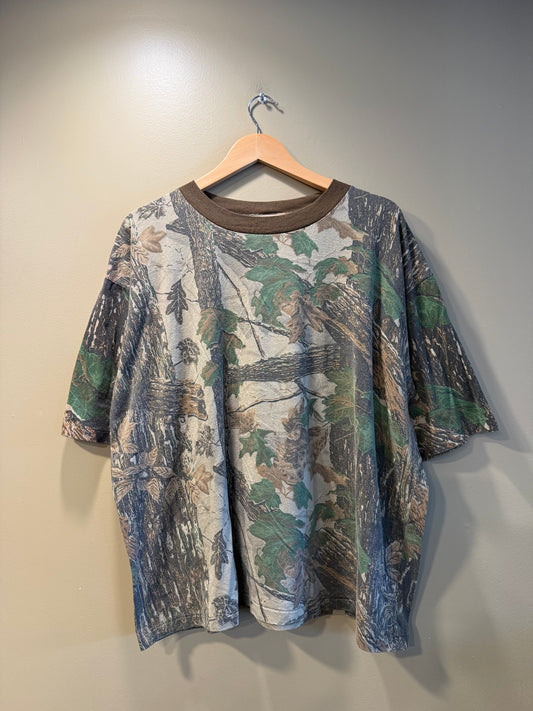 Vintage RealTree Camo Brown Collar Boxy T-Shirt- XL