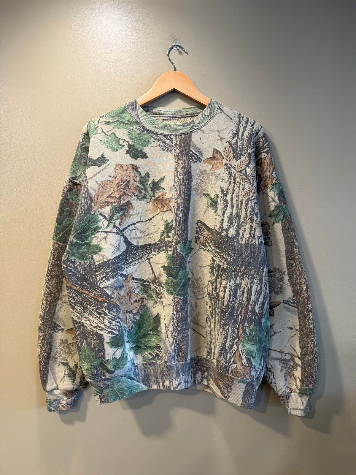 Vintage Jerzees Outdoors RealTree Camo Crewneck Sweatshirt- XL