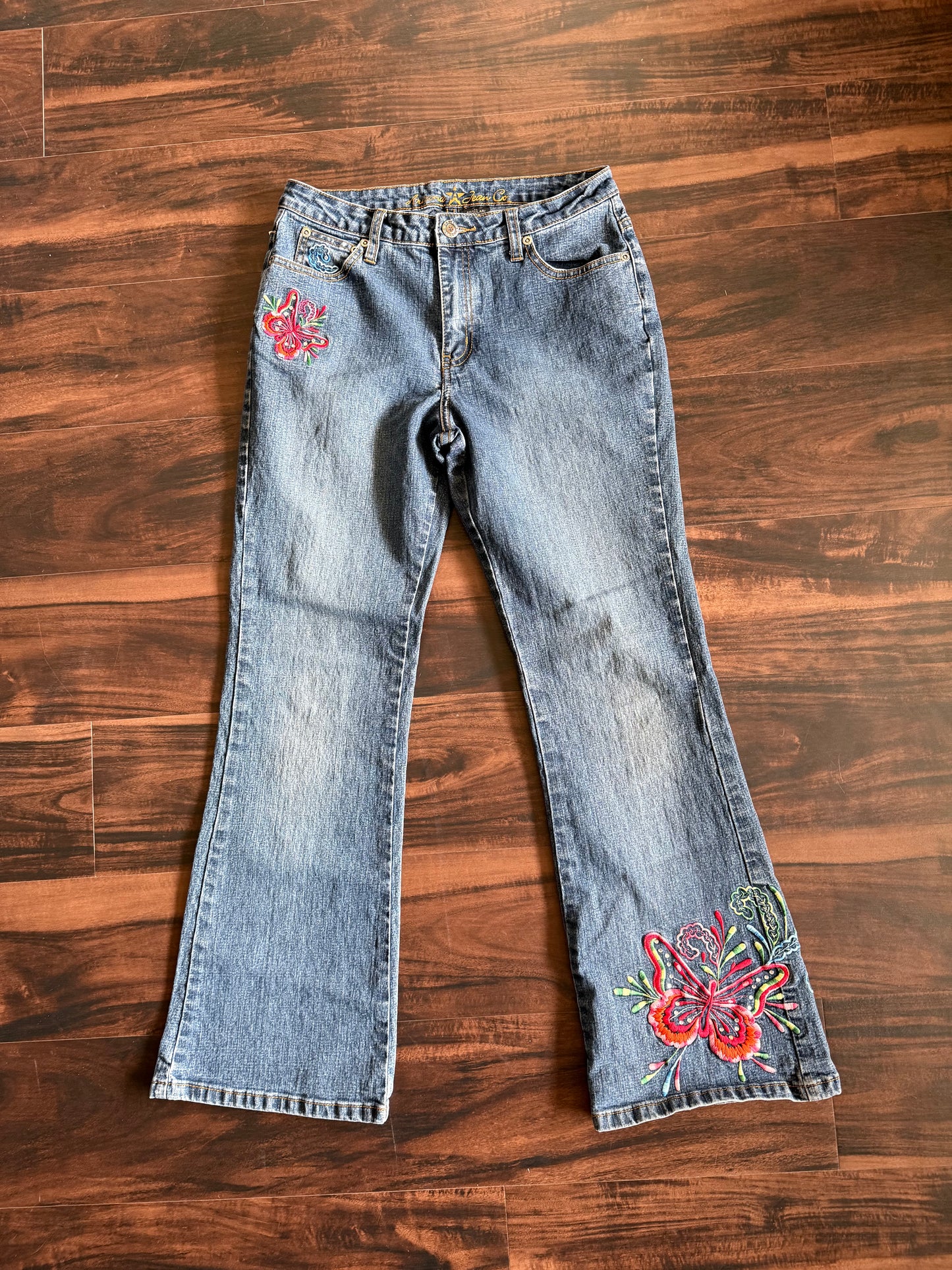 Vintage Y2K Arizona Jean Co. Embroidered Butterfly Flared Denim Jeans- 29x28