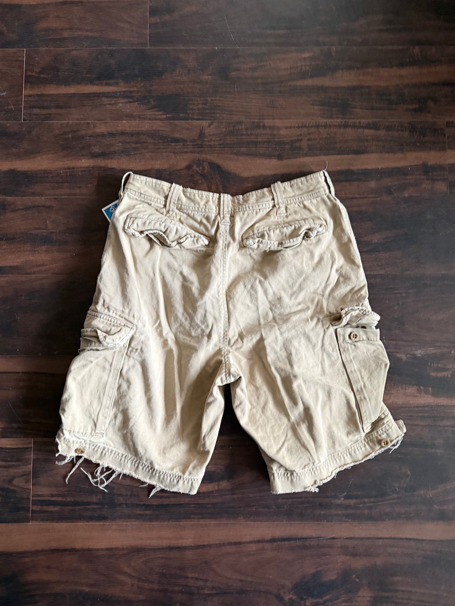 Vintage Y2K Abercrombie & Fitch Distressed Khaki Cargo Shorts- 32