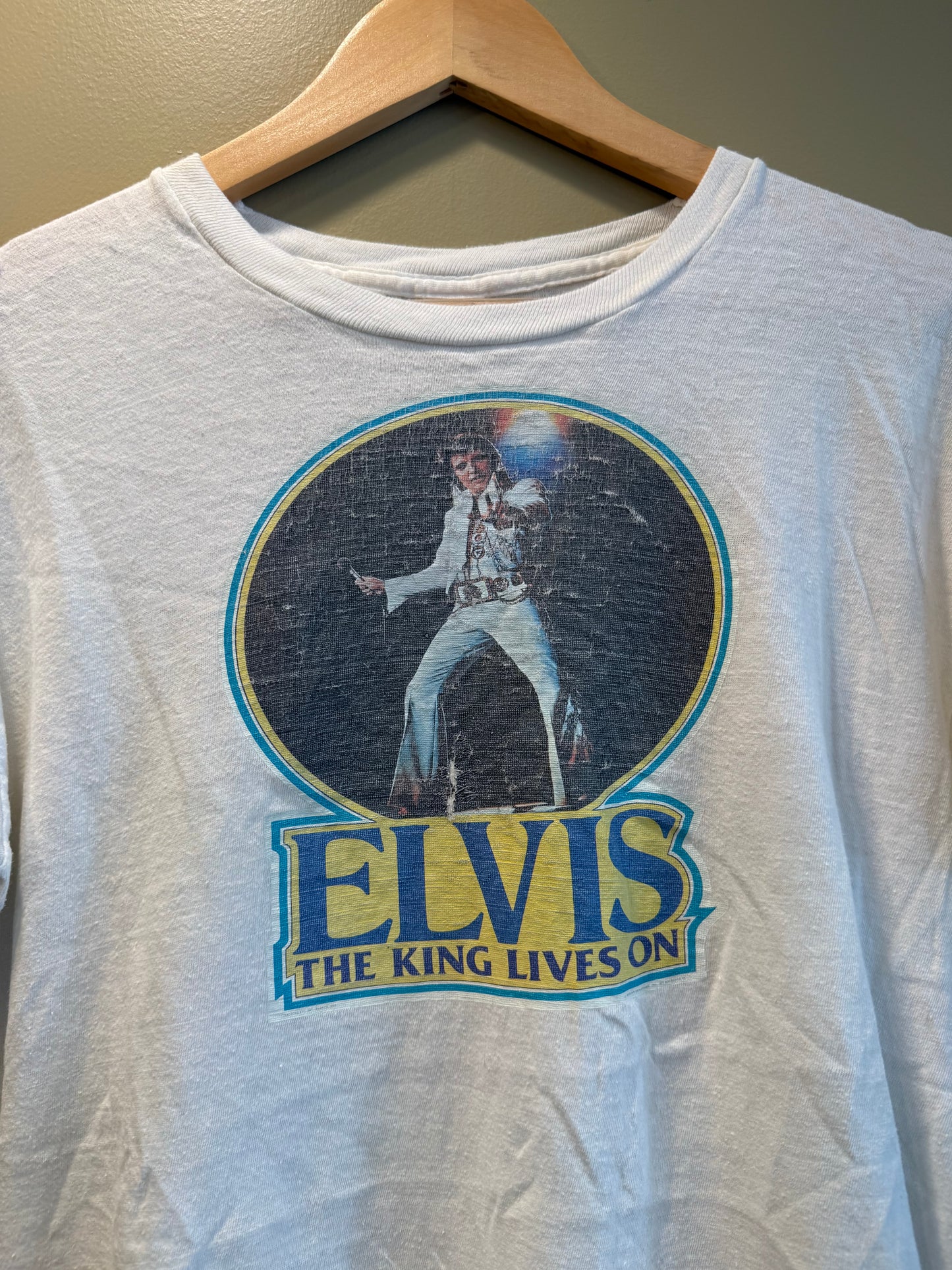 Vintage 70s Elvis The King Lives On T-Shirt- M