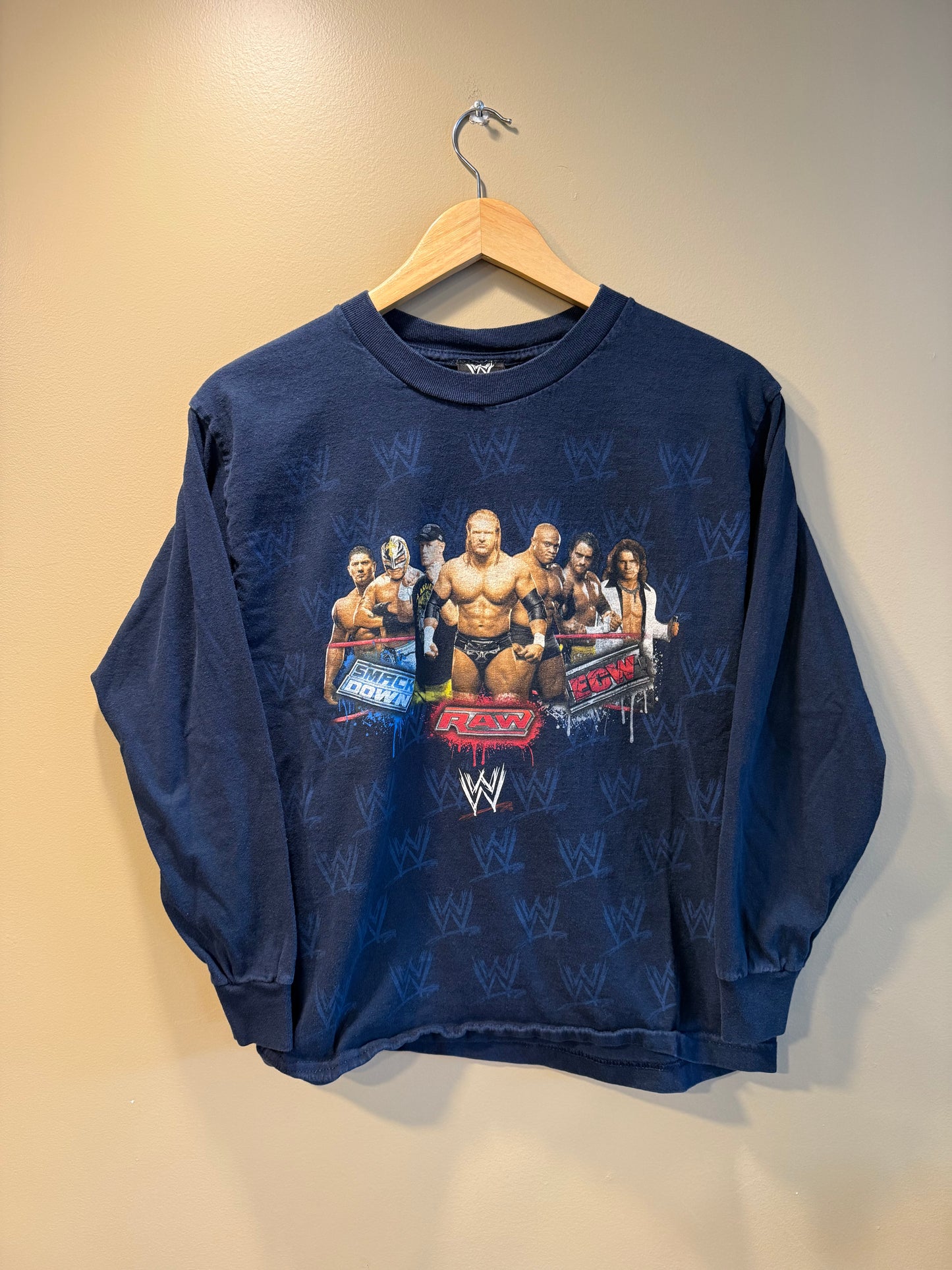 Vintage Y2K WWE Raw Long Sleeve T-Shirt- S