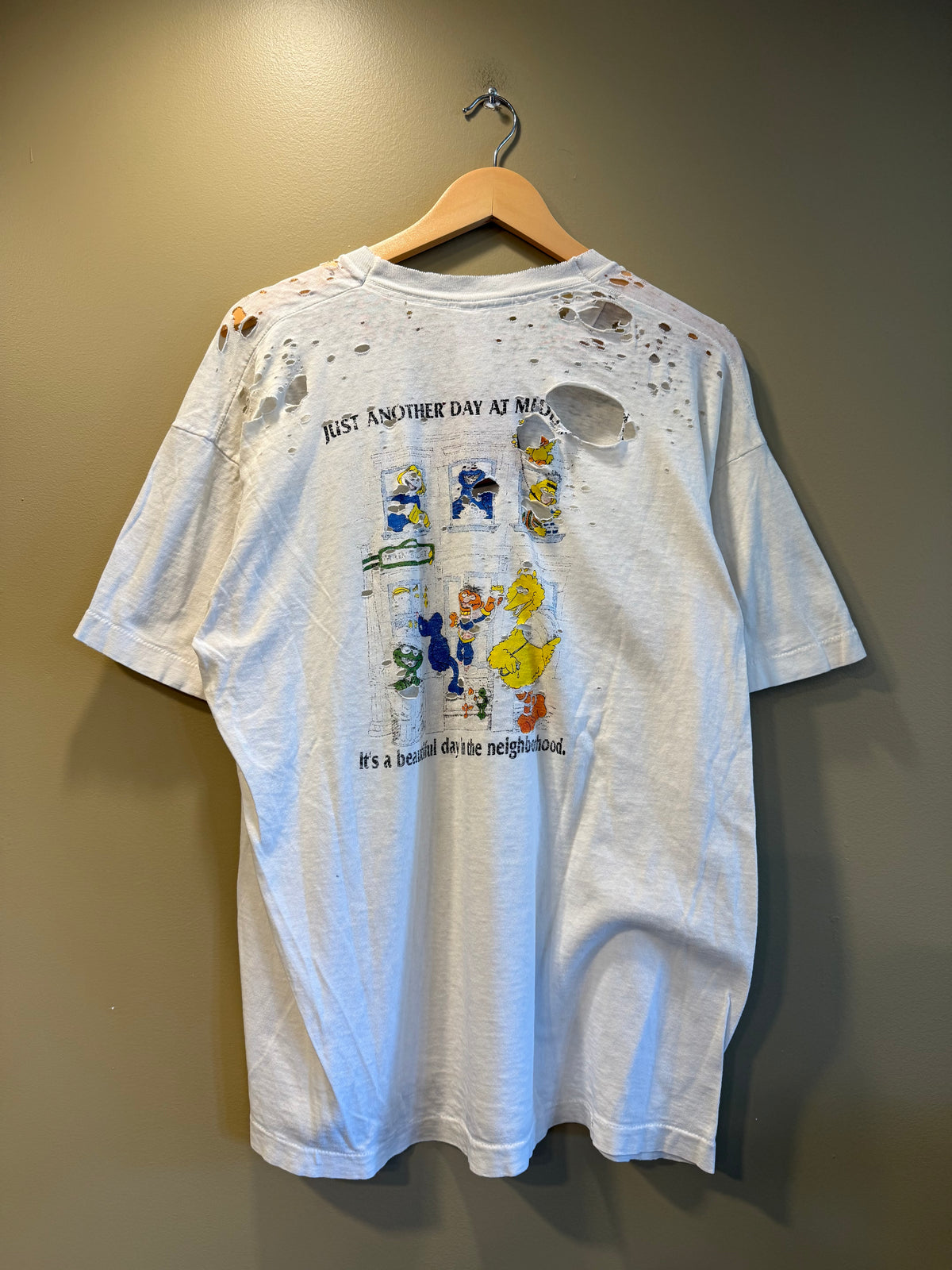 Vintage Sesame Street Heavily Distressed Parody T-Shirt- XL