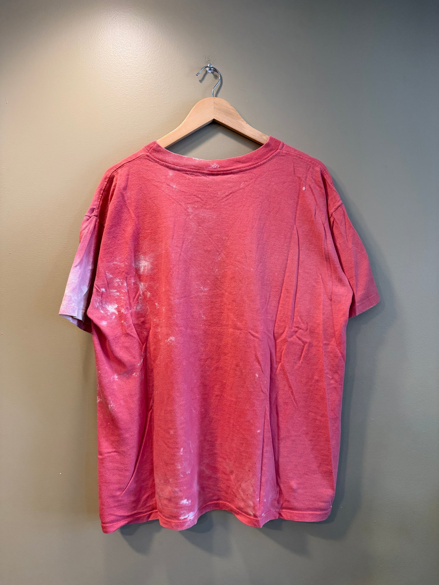 Vintage American Eagle Orca Whale Red Bleach Dye T-Shirt- L