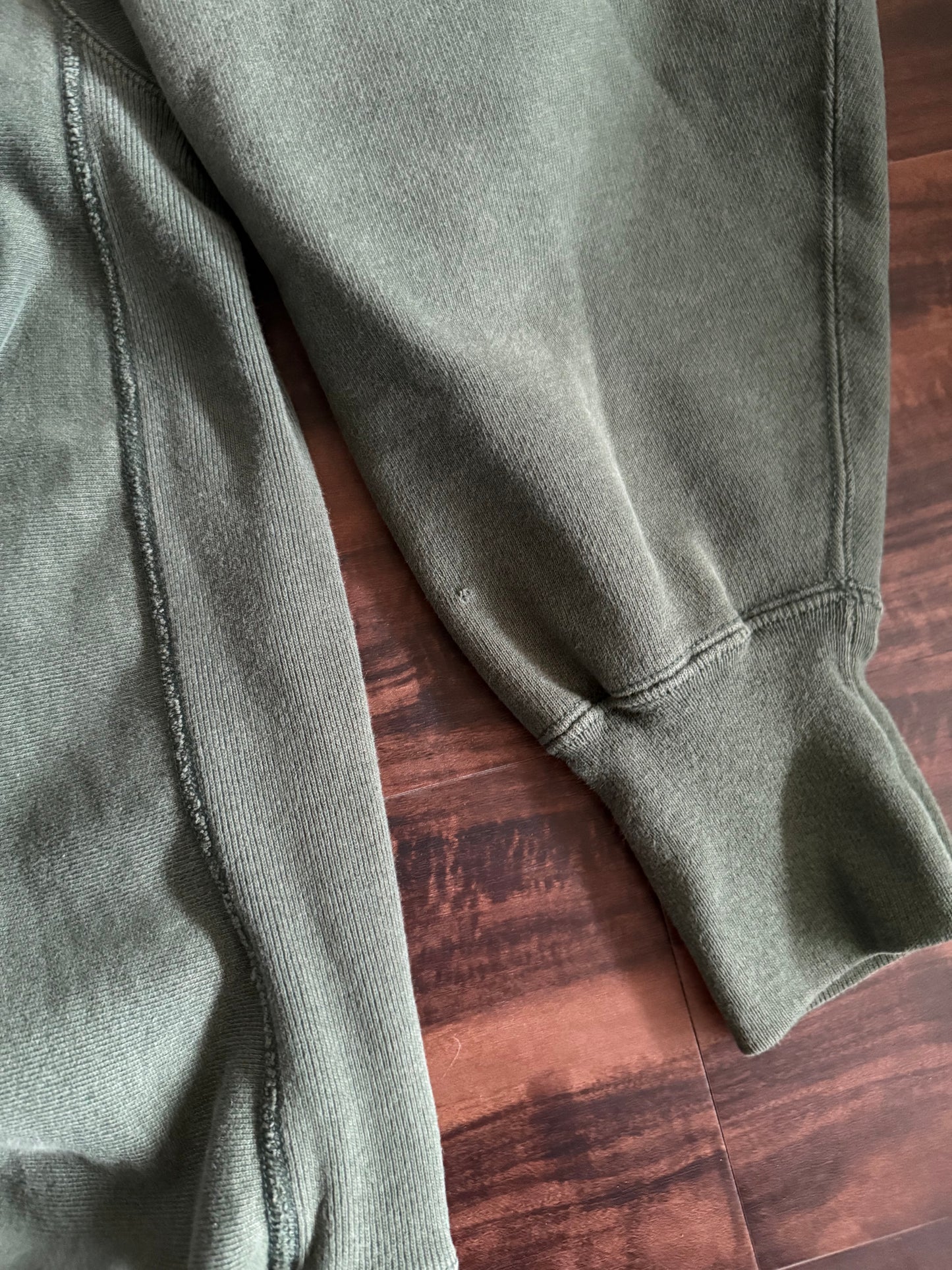 Vintage Champion Reverse Weave University of South Dakota Green Crewneck Sweatshirt- L