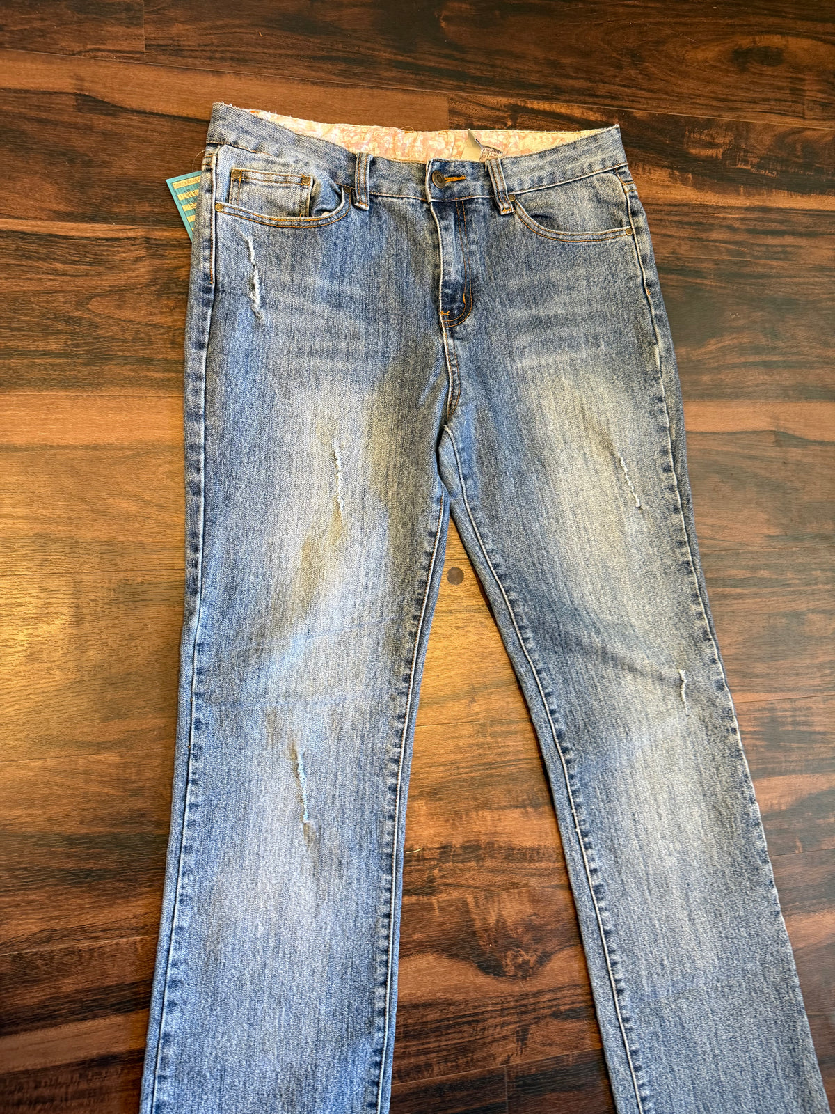 Vintage G-Unit Women’s Streetwear Light Wash Flared Low Rise Jeans- 32x33