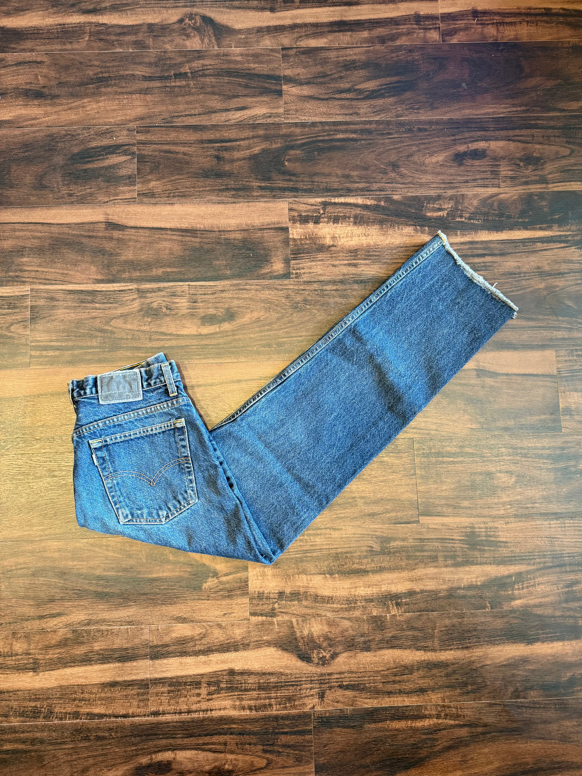 Vintage Levi’s Silvertab Relaxed Fit Dark Wash Jeans- 30x33