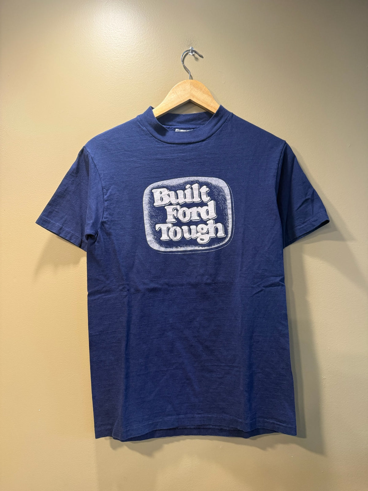 Vintage Built Ford Tough T-Shirt - M