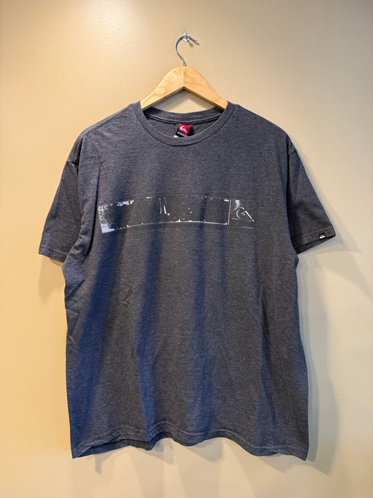 Vintage Quiksilver Dark Gray Faded Logo T-Shirt- XL
