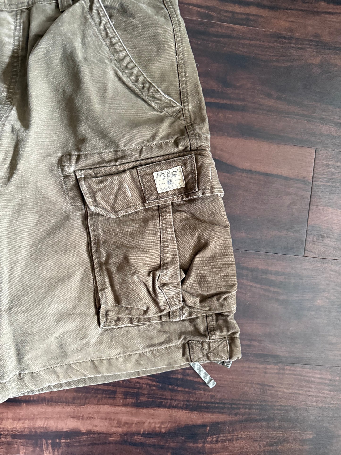Vintage American Eagle Green Baggy Fit Cargo Shorts- 34