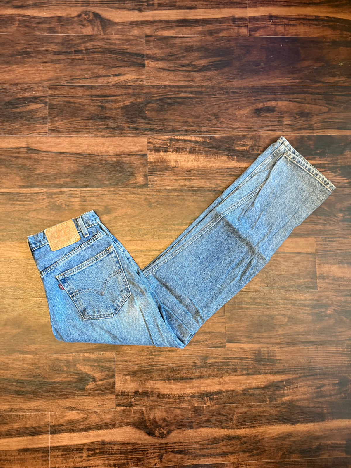 Vintage Levi’s 505 Straight Fit Jeans- 31x33