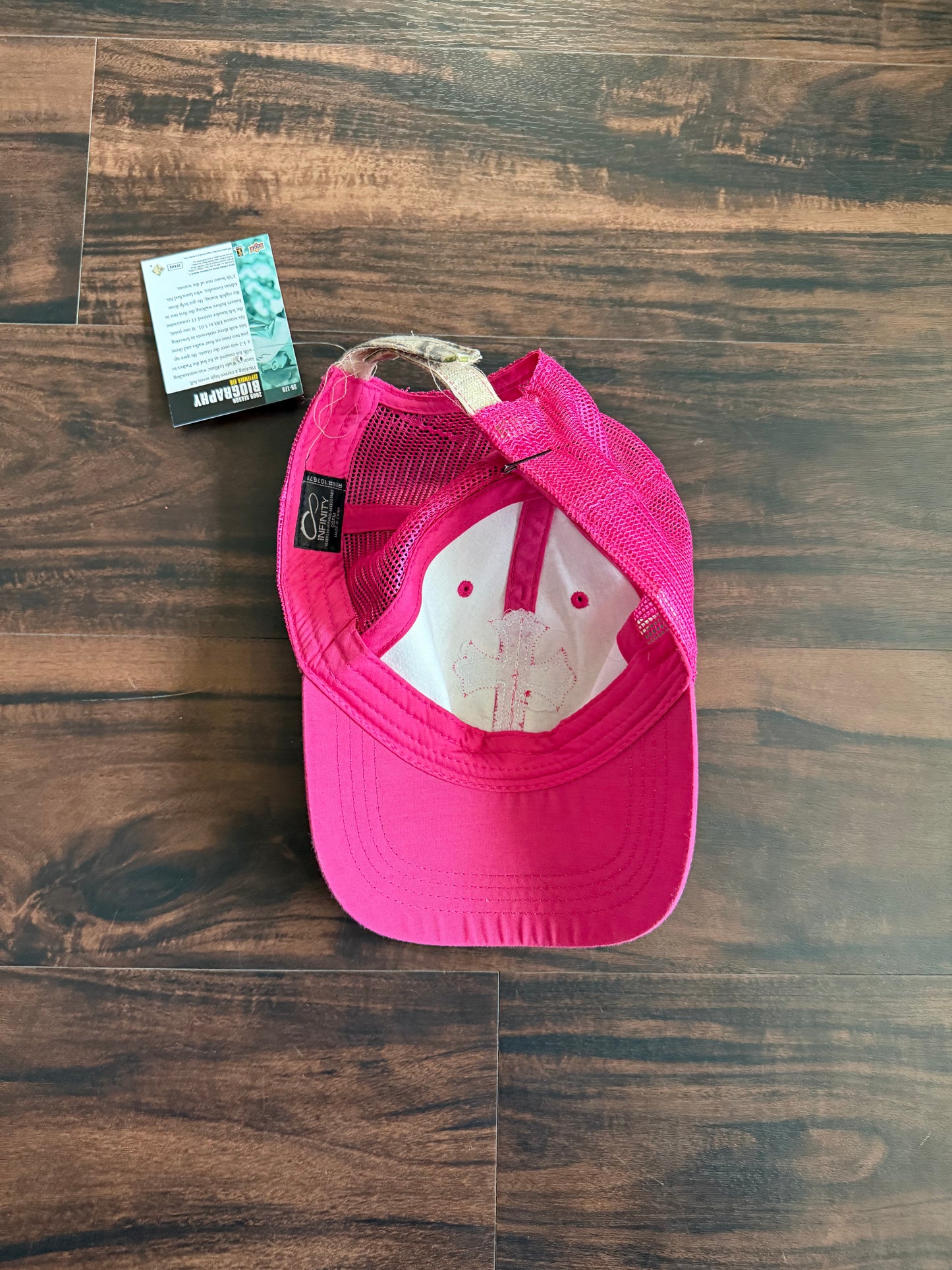Vintage Y2K Rhinestone Embellished Pink Cross Tree Camouflage Hat