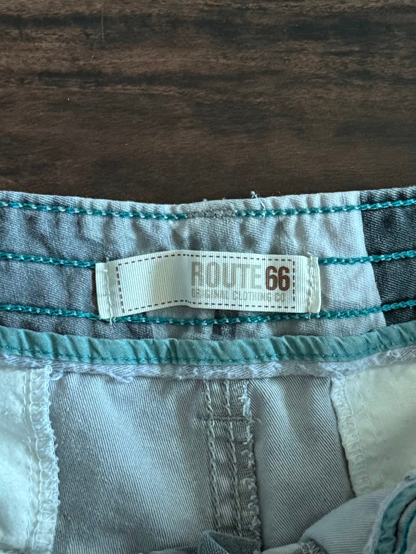 Vintage Y2K Route 66 Gray & Black Camouflage Cargo Shorts- 34