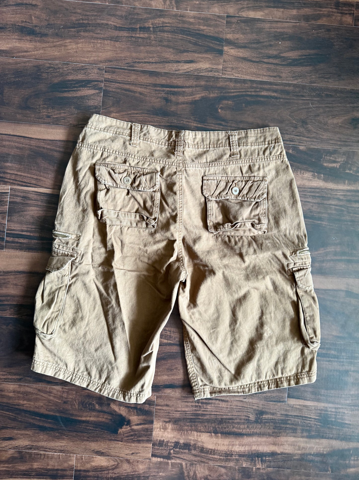 Vintage Redwood Creek Brown Cargo Shorts- 36