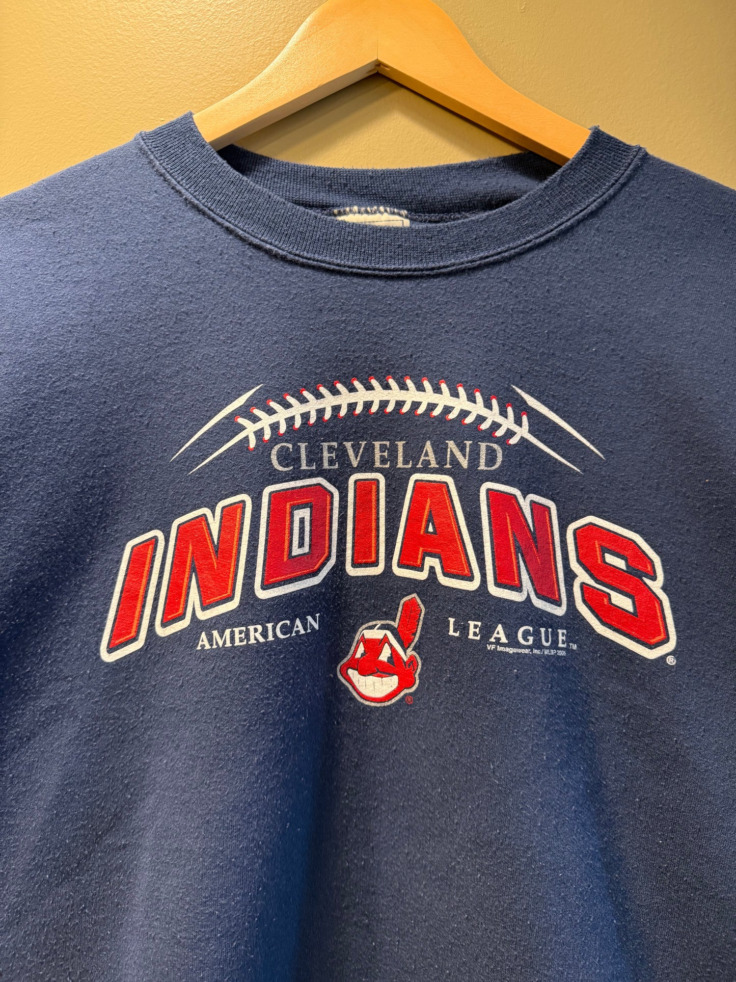 Vintage Cleveland Indians MLB Navy Blue Crewneck Sweatshirt- M