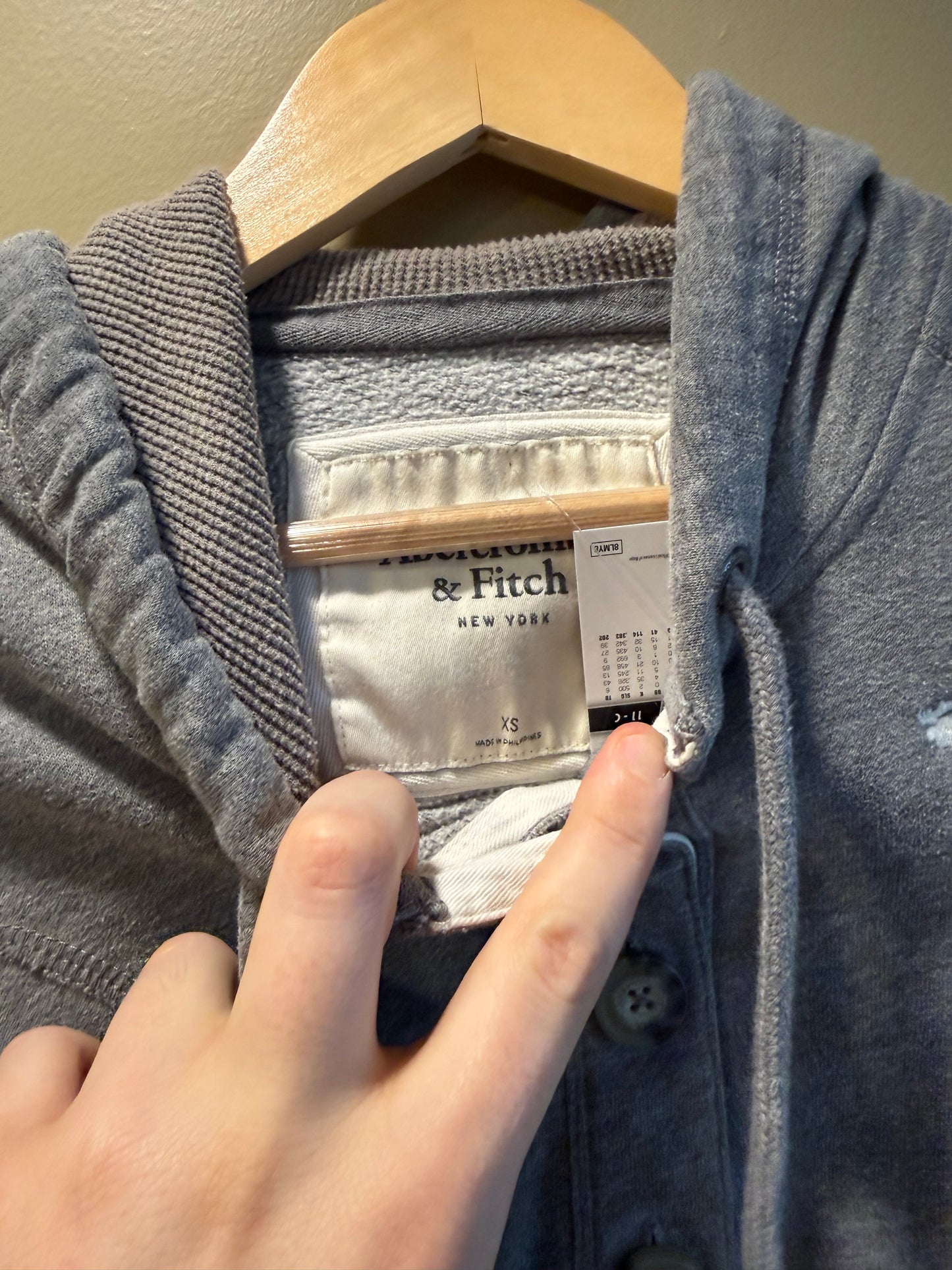 Vintage Y2K Abercrombie & Fitch Gray Button Up Hoodie Sweatshirt- XS