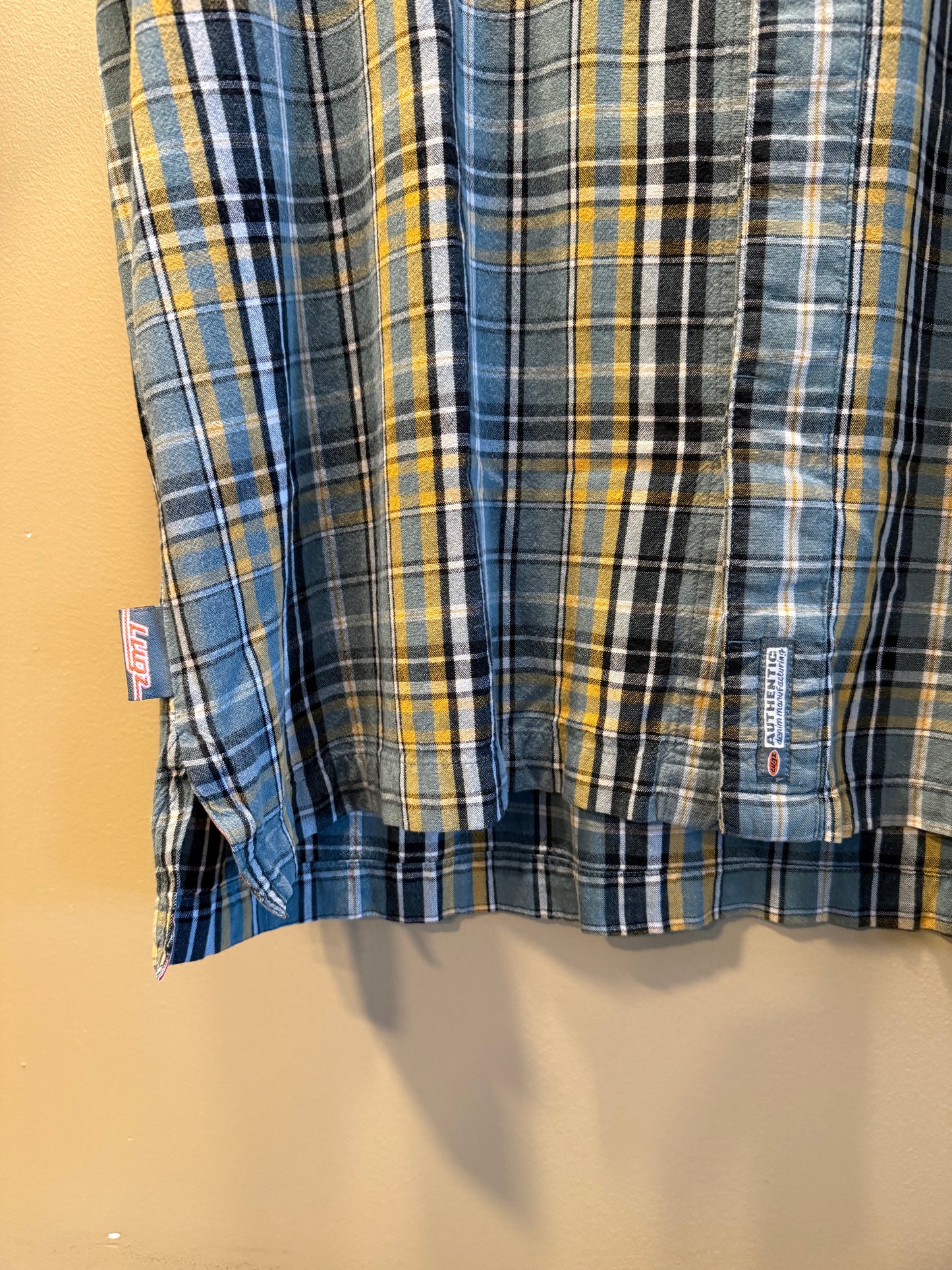 Vintage Lugz Skatewear Checkered Button-Up Shirt- L/XL