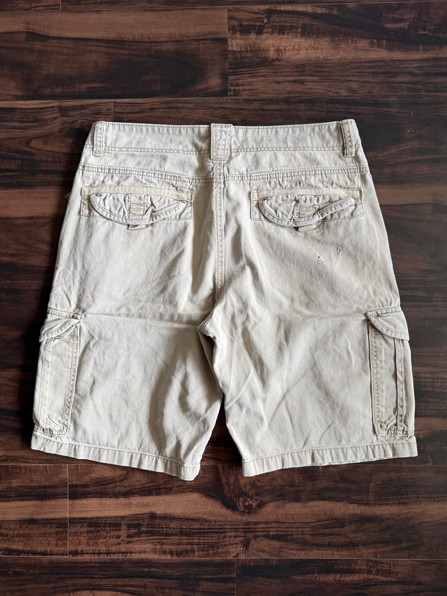 Vintage Union Bay Tan Distressed Cargo Shorts- 34