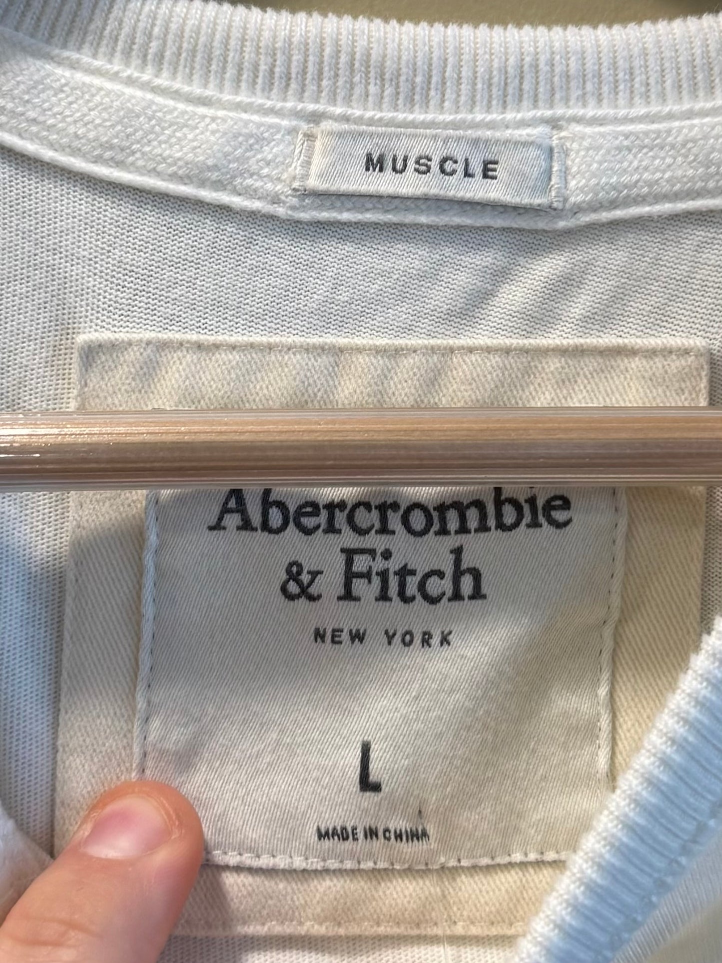 Vintage Abercrombie & Fitch of New York White Long Sleeve T-Shirt- L