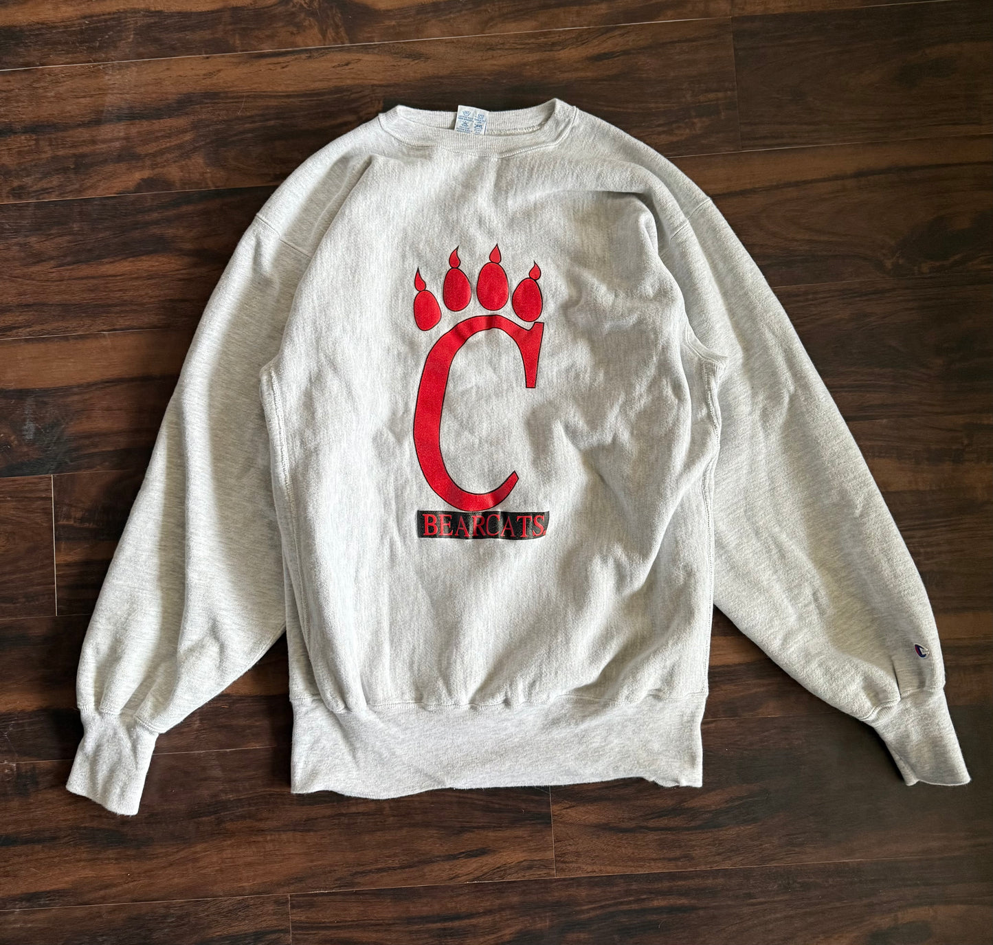 Vintage Champion Reverse Weave University of Cincinnati Bearcats Crewneck Sweatshirt- L