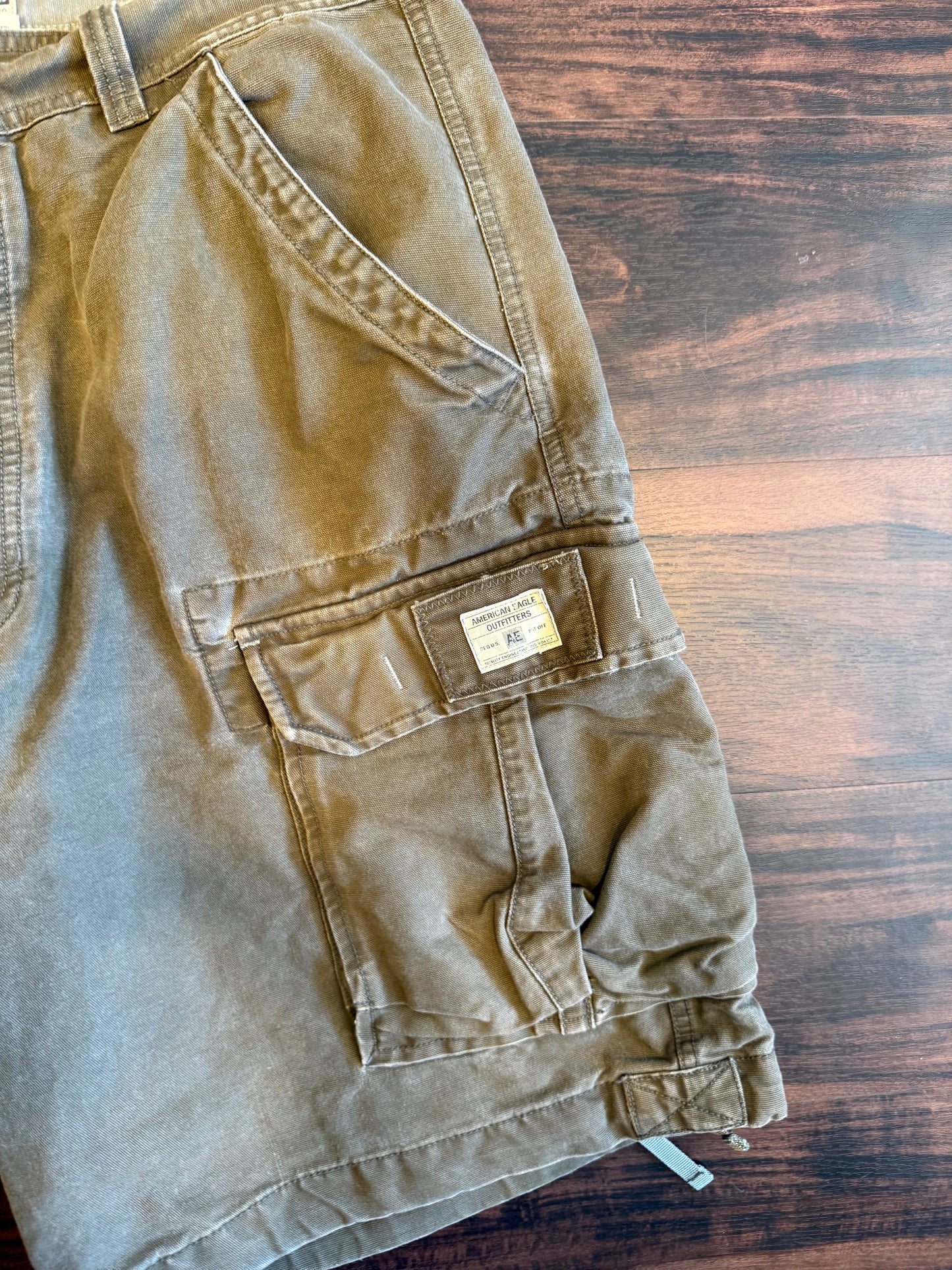 Vintage American Eagle Outfitters Green Canvas Cargo Shorts- 34
