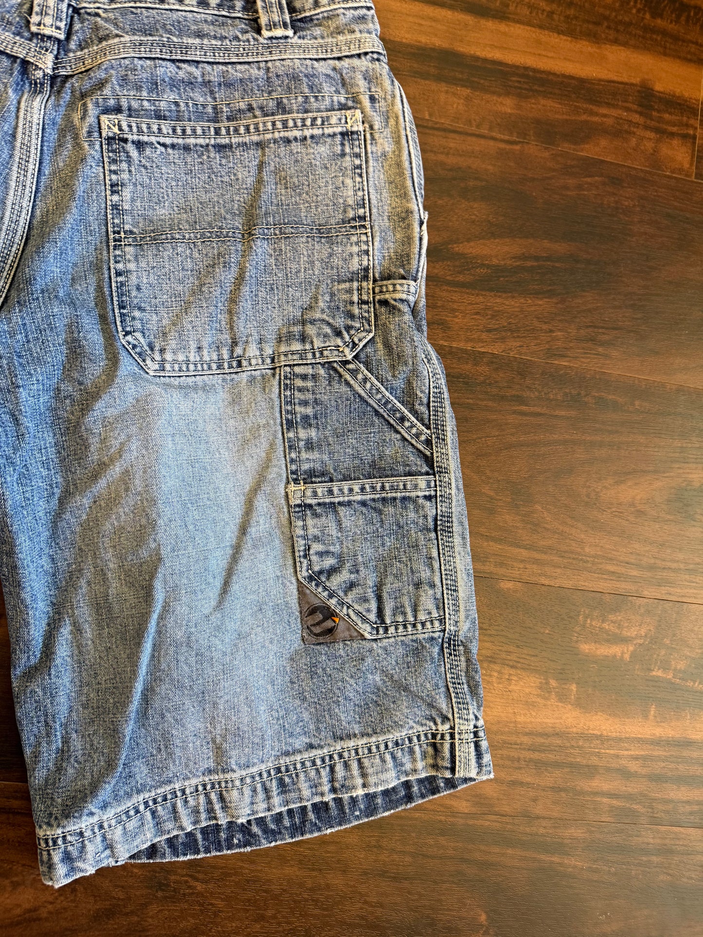 Vintage Urban Up Light Wash Denim Jean Shorts- 32