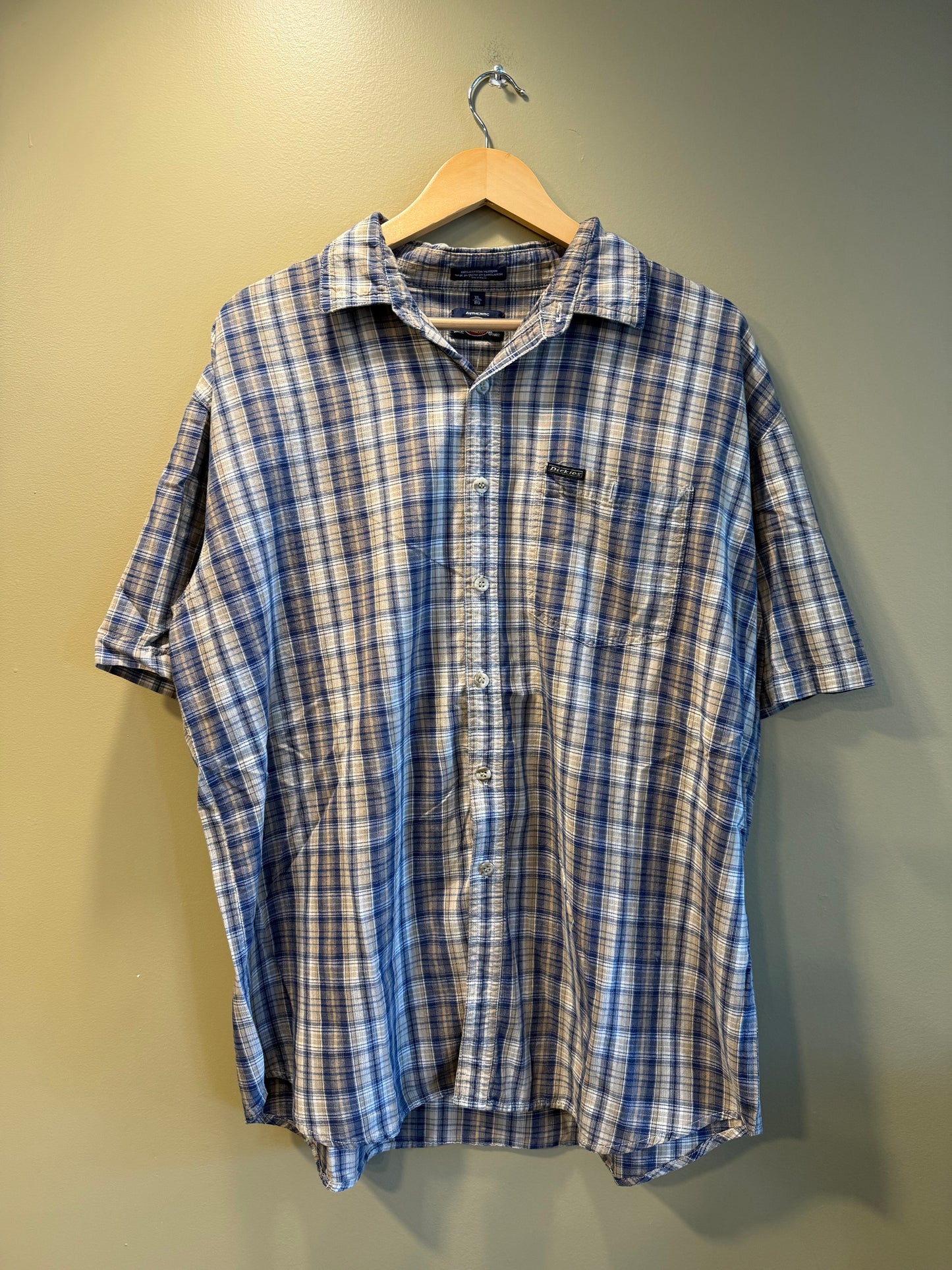 Vintage Dickies Cotton Checkered Button-Up Shirt- XL
