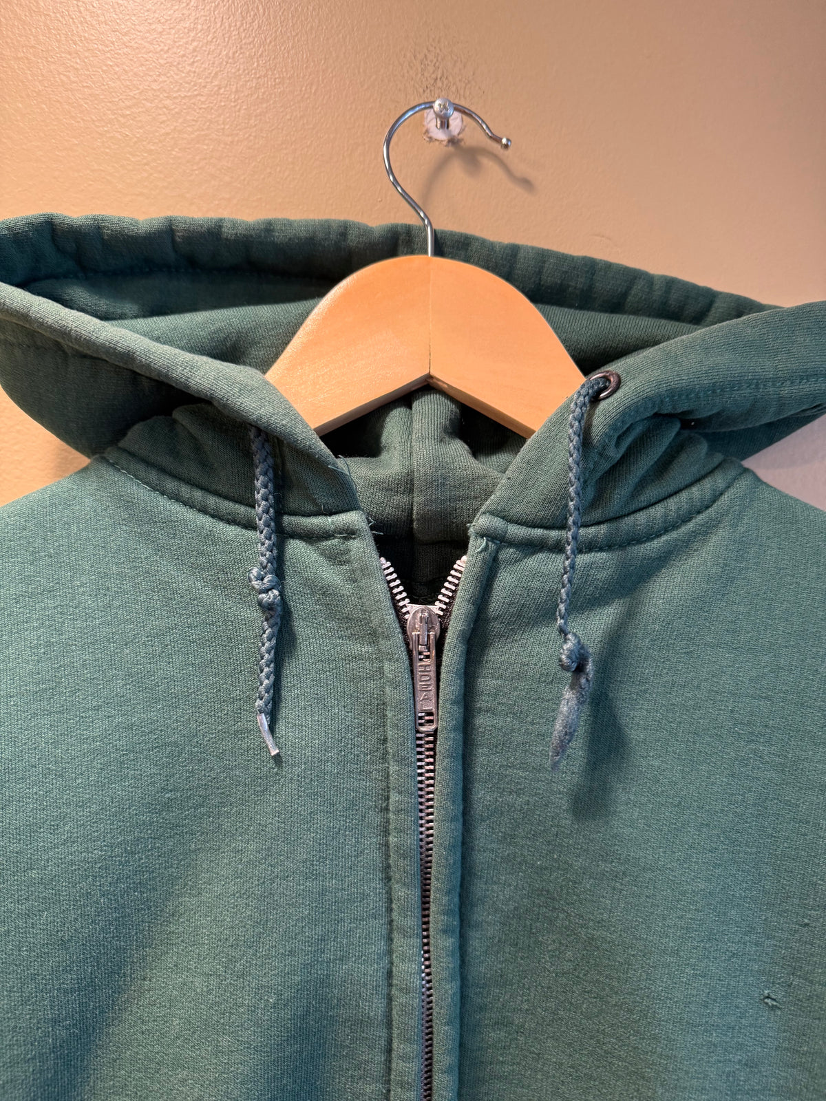 Vintage Carhartt Green Thermal-Lined Zip-Up Hoodie Sweatshirt- M