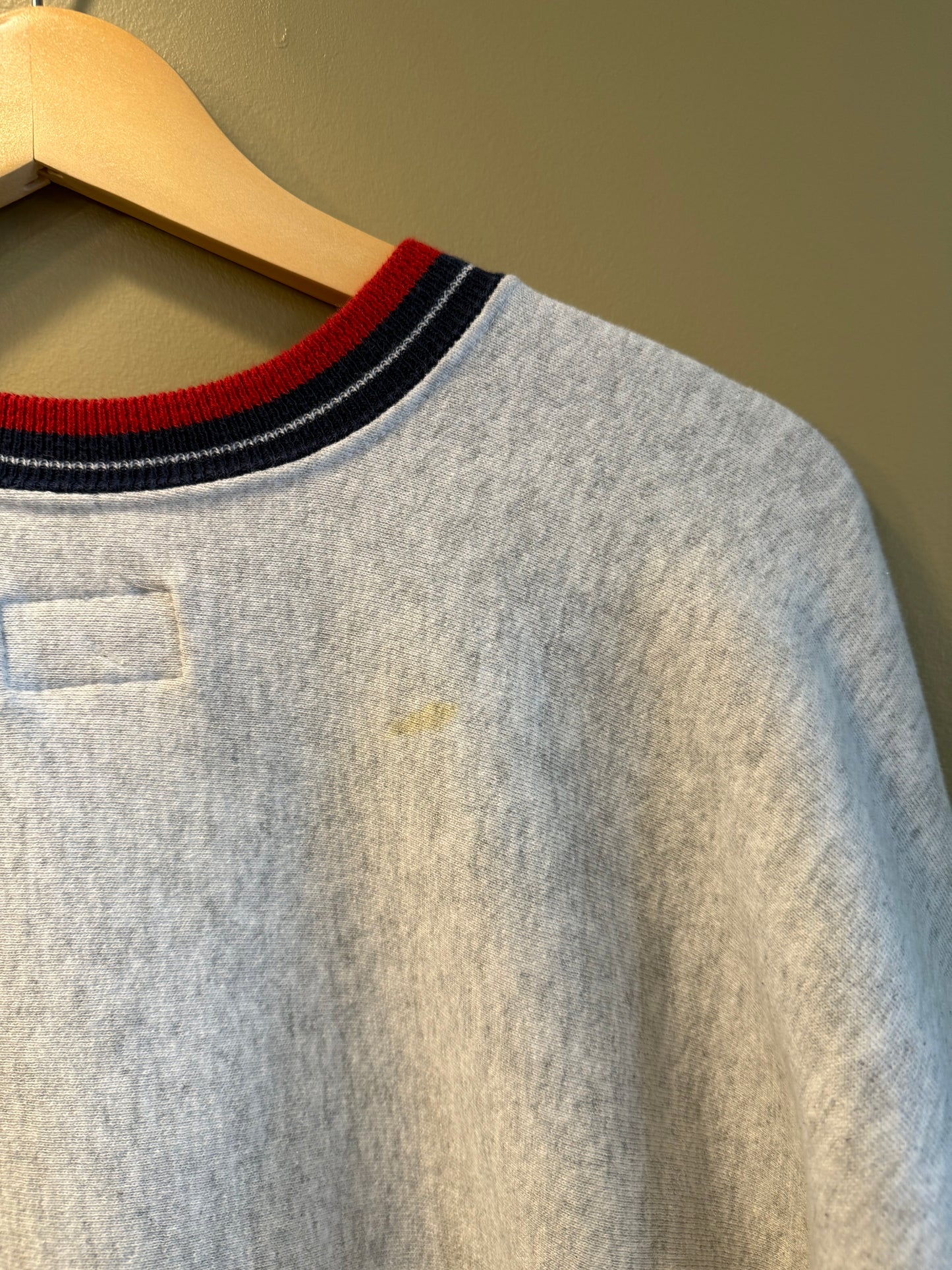 Vintage Legends Athletic Cleveland Indians Big Spellout Crewneck Sweatshirt- M