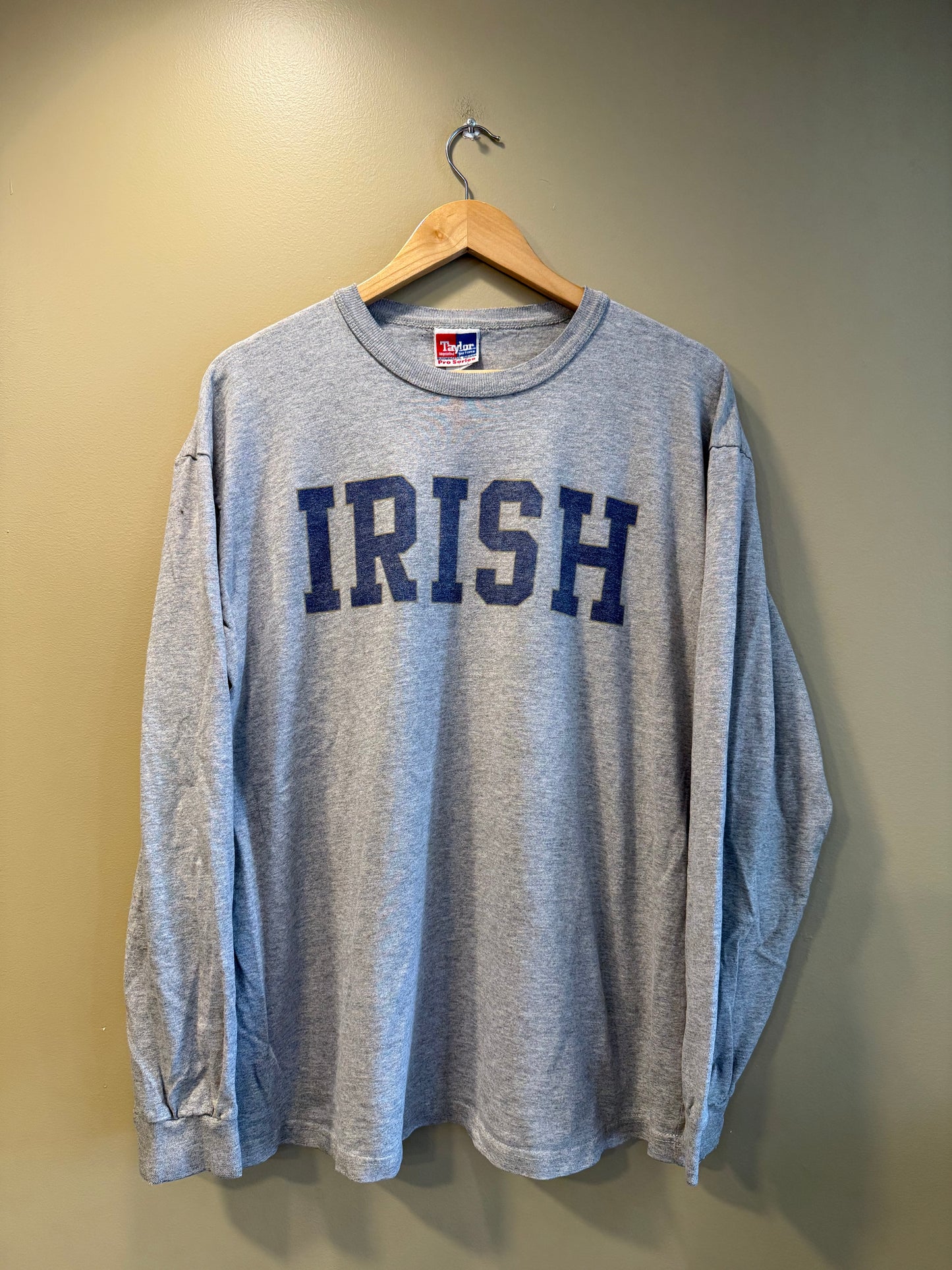 Vintage University of Notre Dame Irish Long Sleeve T-Shirt- XL