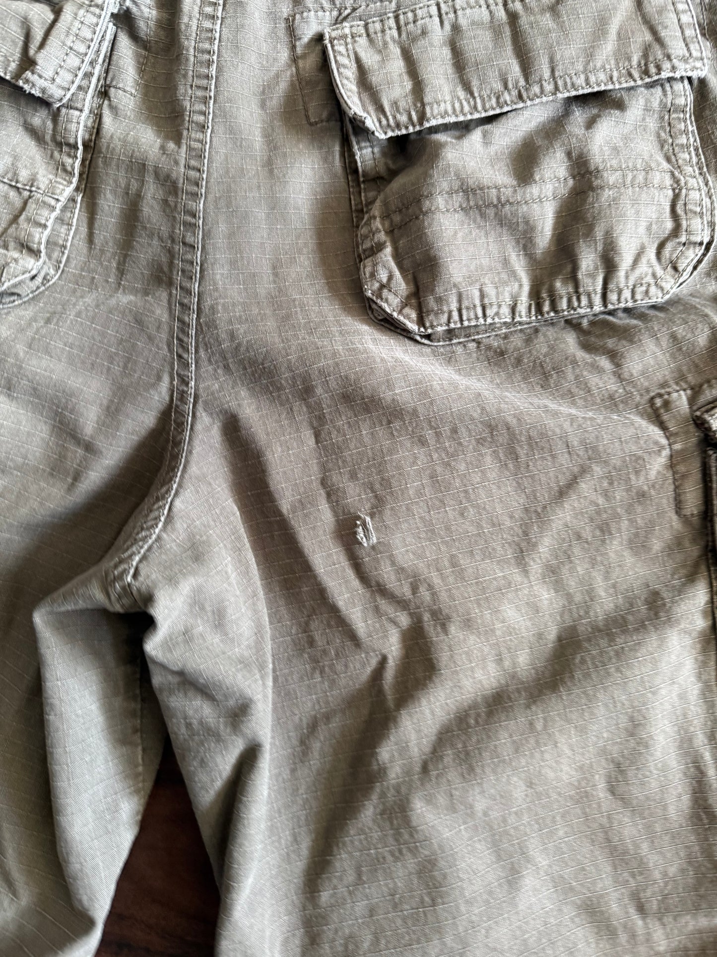Vintage Midtown Dark Gray Cargo Shorts- 34