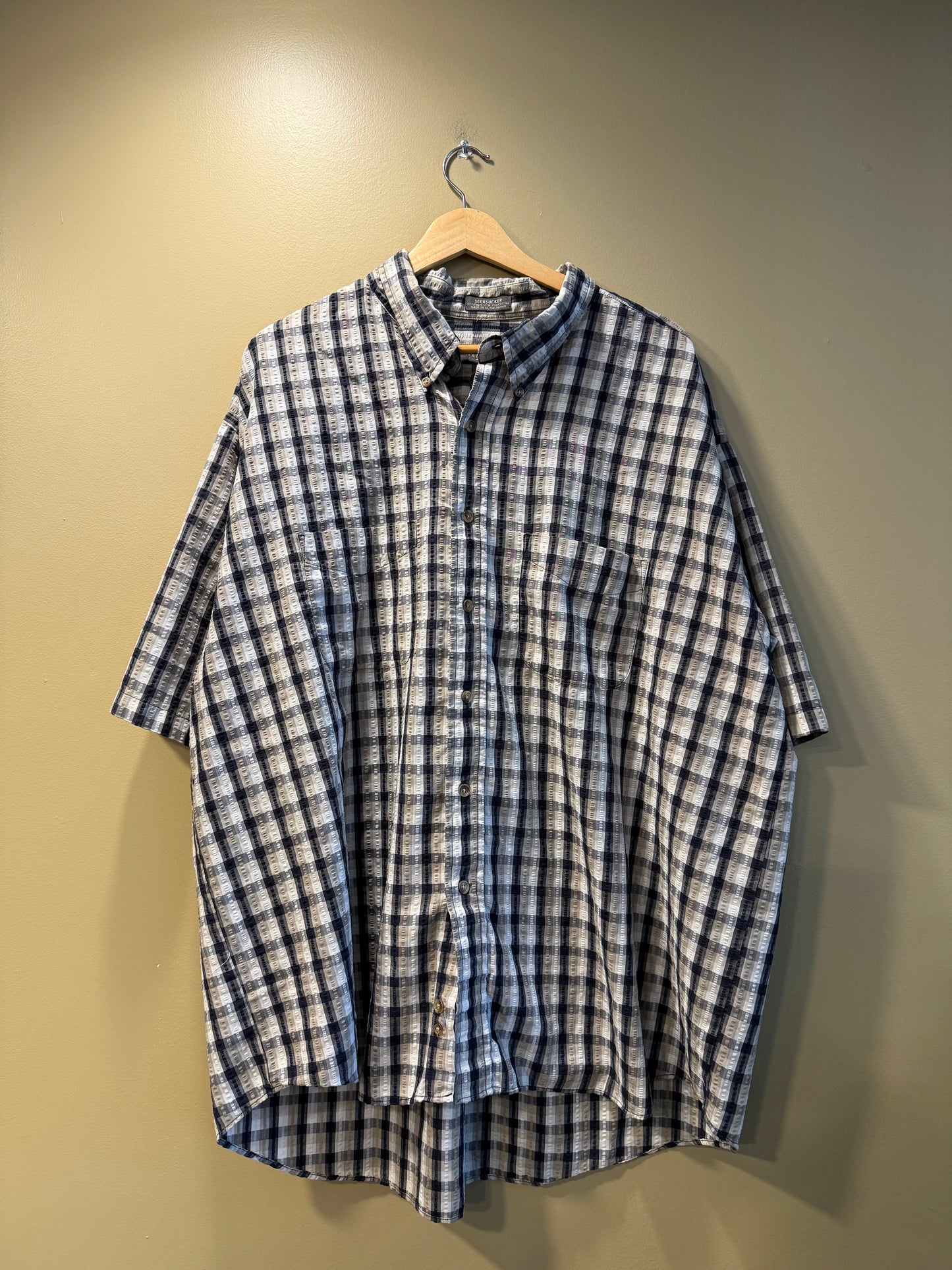 Vintage Van Heusen Seersucker Checkered Button-Up Shirt- XXL