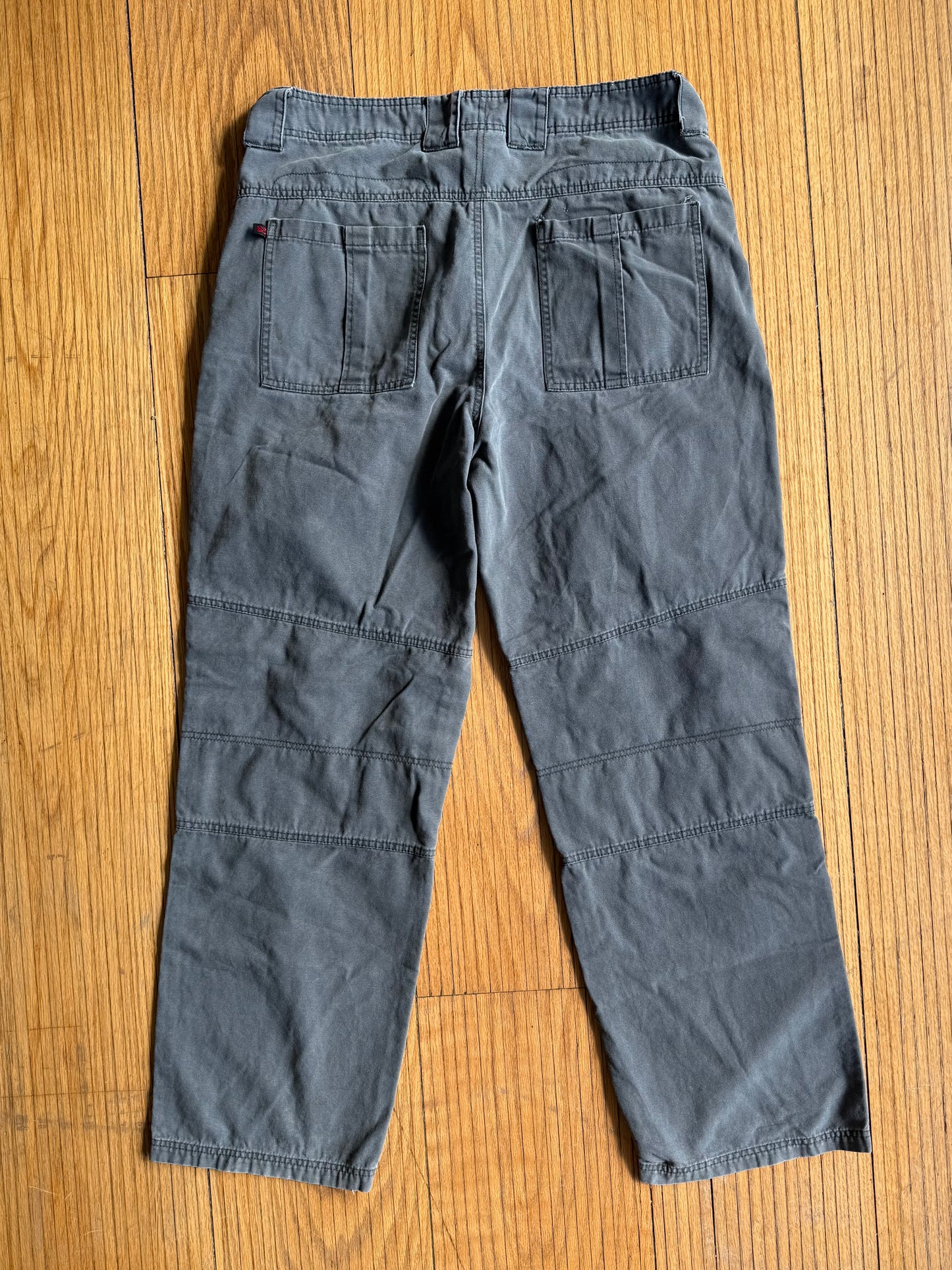 Vintage Alpine Design Baggy Gray Streetwear Pants- 34x31