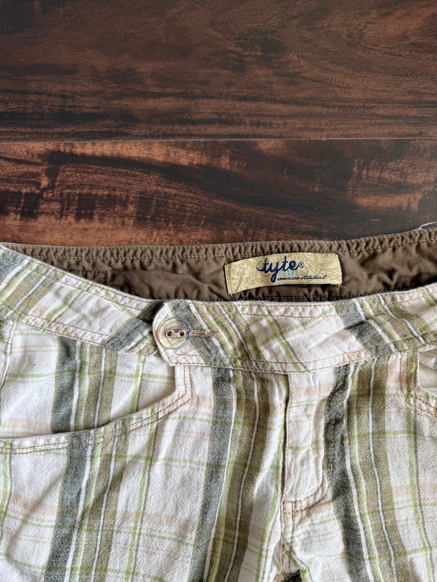 Vintage Y2K Tyte Checkered Thigh Length Cotton Shorts- 28