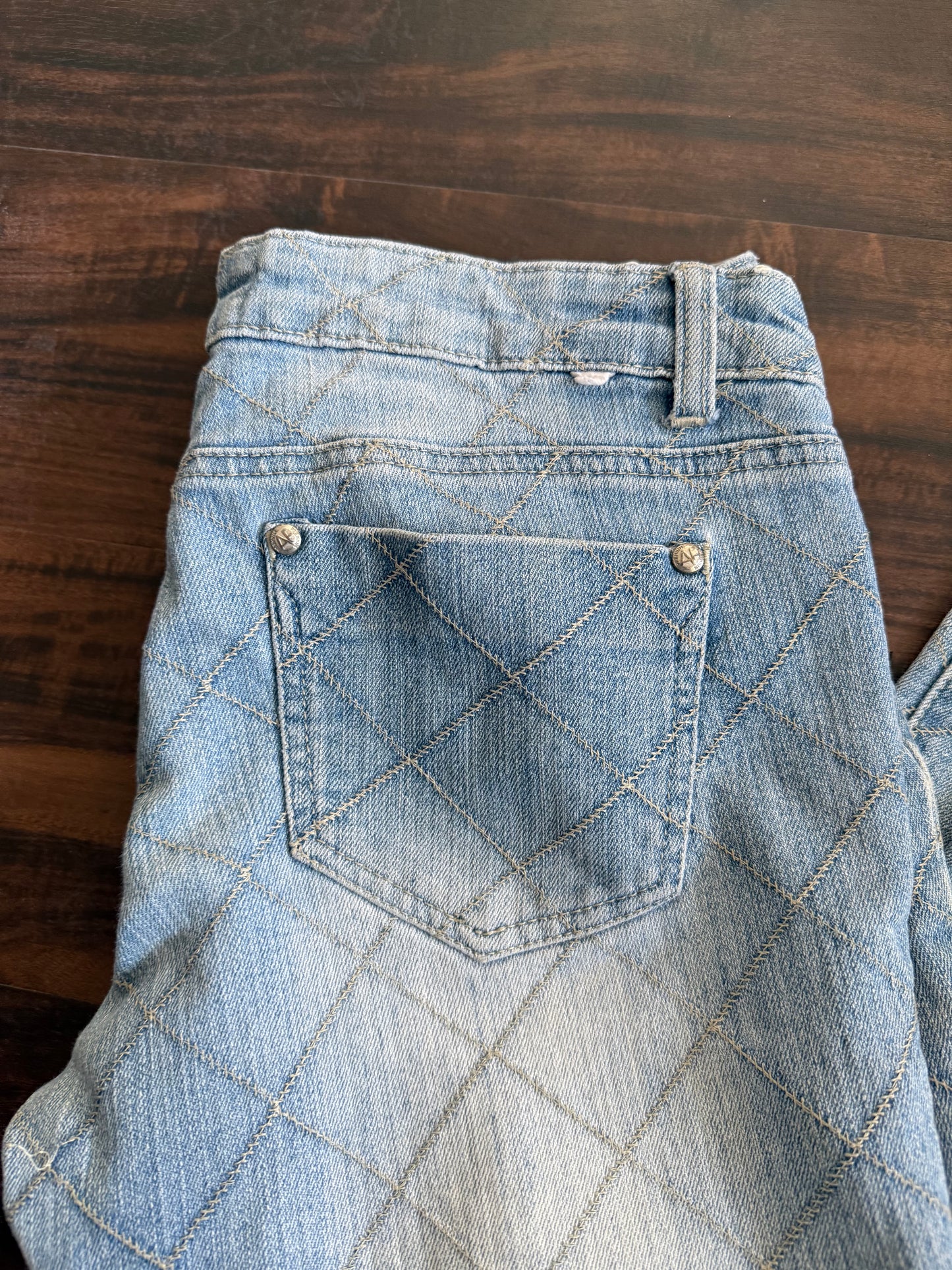 Vintage Cross Hatched Women’s Flared Denim Jeans- 32x30
