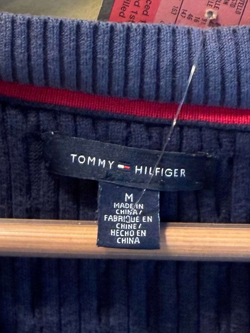 Vintage Y2K Tommy Hilfiger Navy Blue Women’s V-Neck Sweater - M