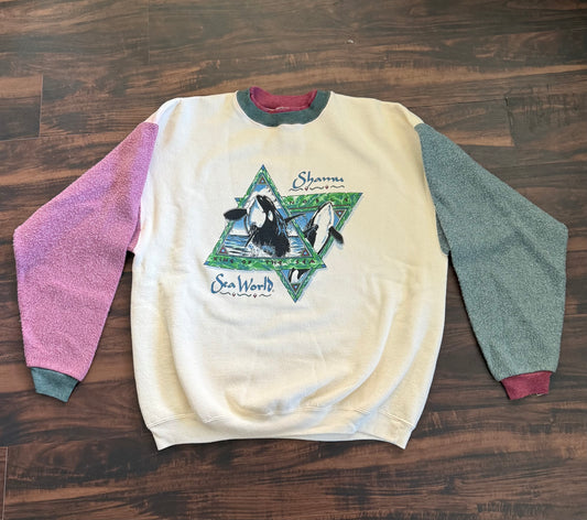 Vintage Sea World Shamu Fleece Sleeve Multi-Color Crewneck Sweatshirt- XL