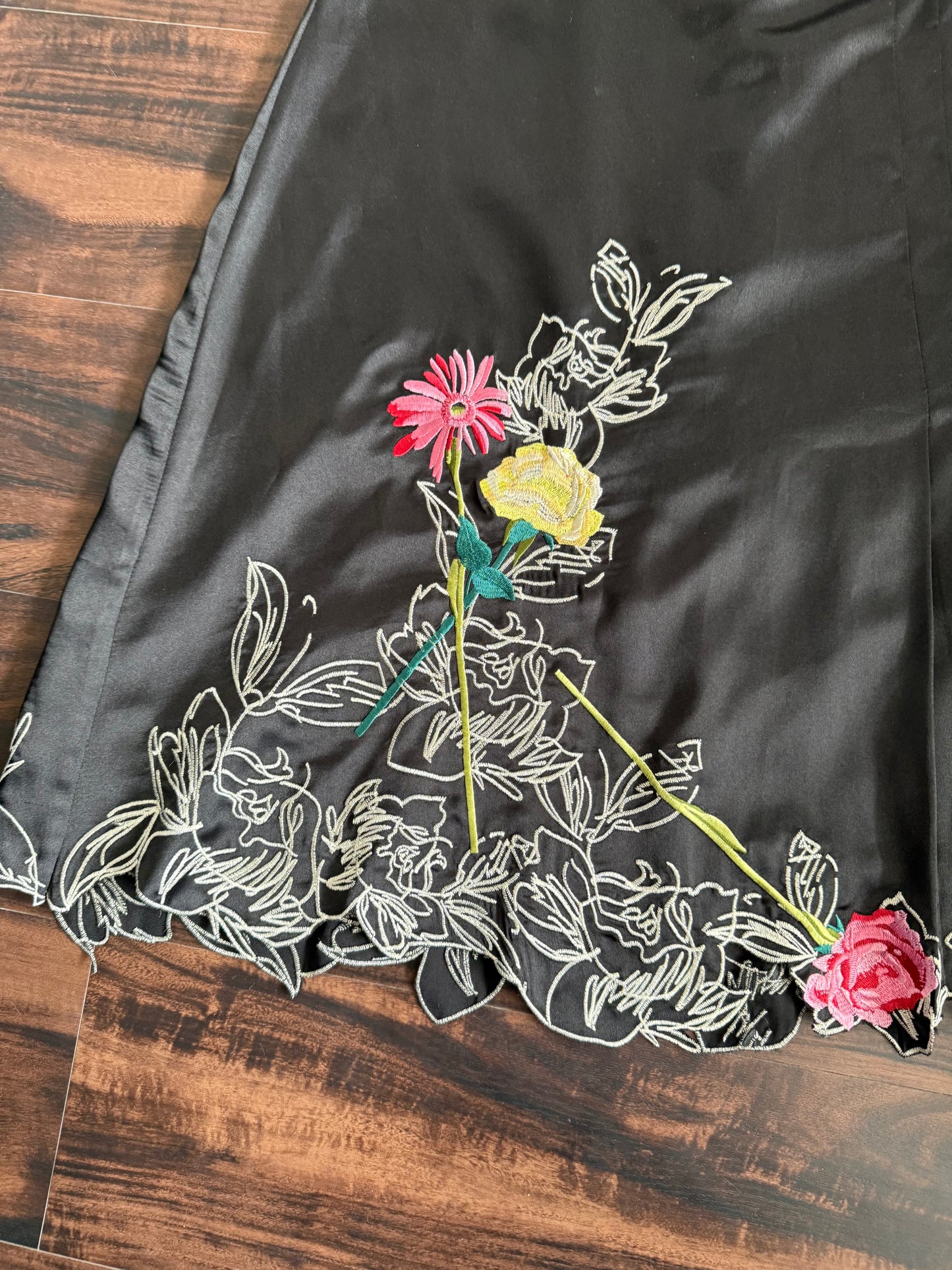 Vintage Vertigo Paris 100% Silk Black Floral Skirt- 28