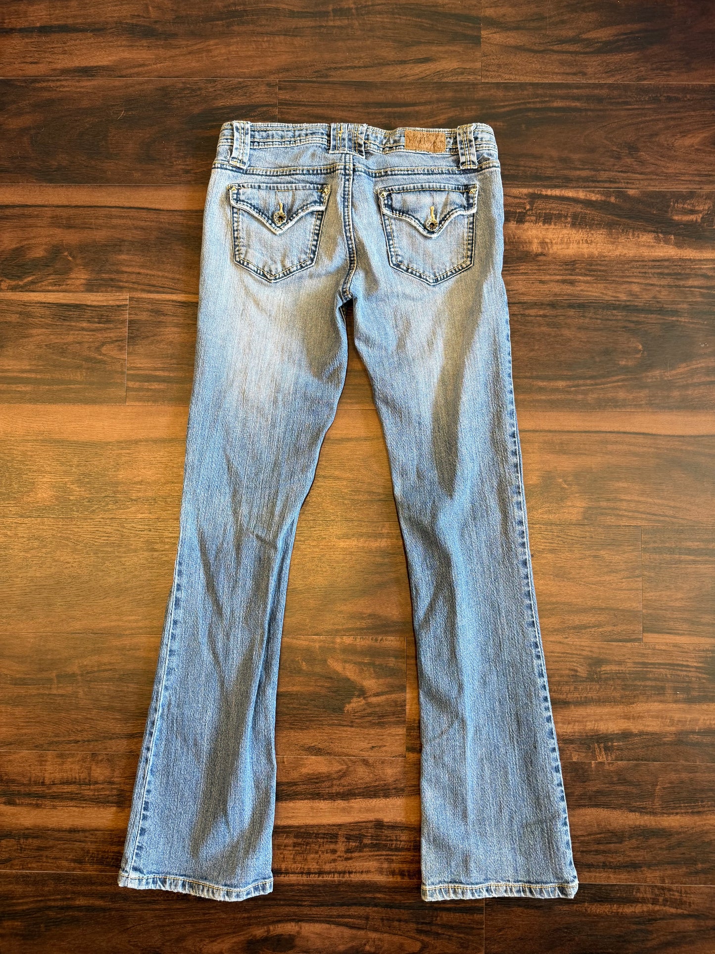 Vintage Premium YMI Light Wash Low Rise Boot Cut Denim Jeans- 30x33