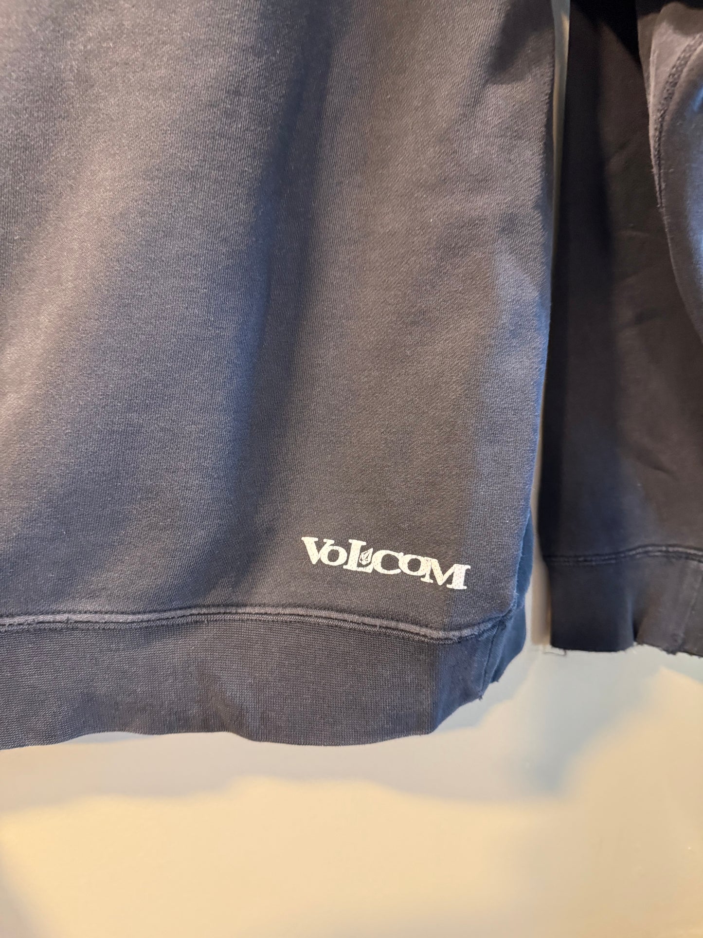 Vintage Volcom Earth Tones Skatewear Distressed Hoodie Sweatshirt- XL
