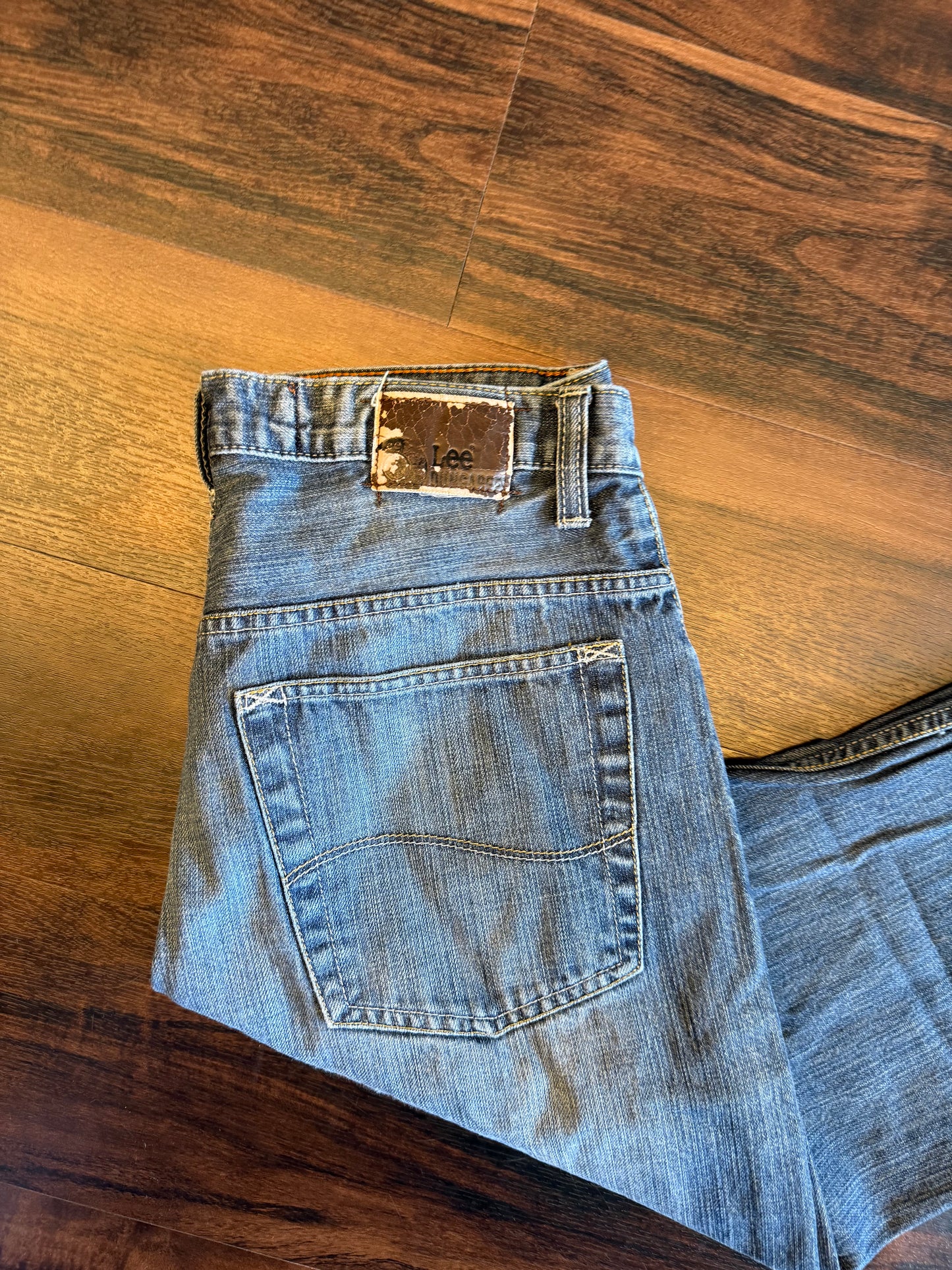 Vintage Lee Relaxed Boot Cut Jeans- 30x33