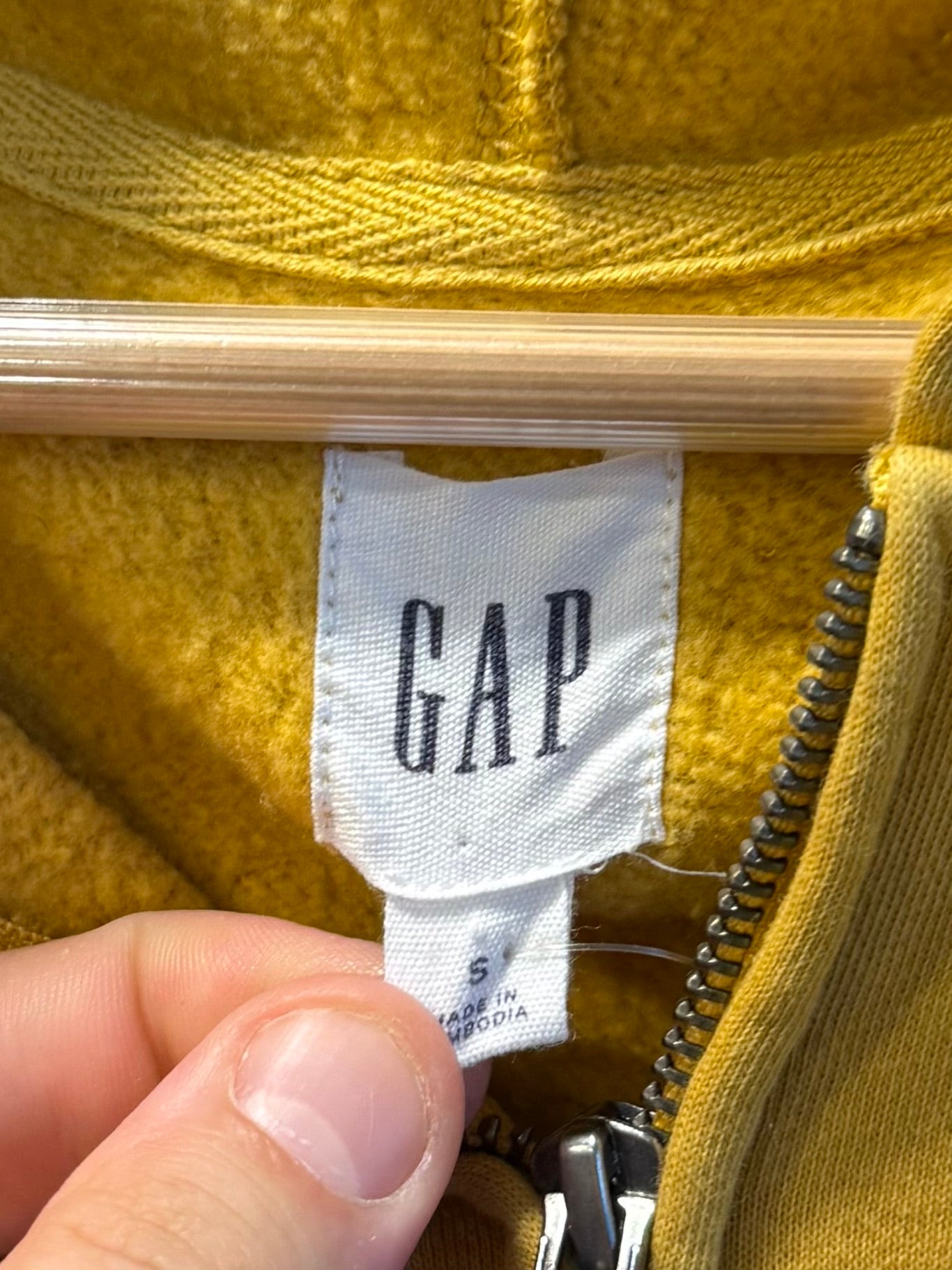 Vintage Gap Yellow Zip-Up Hoodie Sweatshirt- S