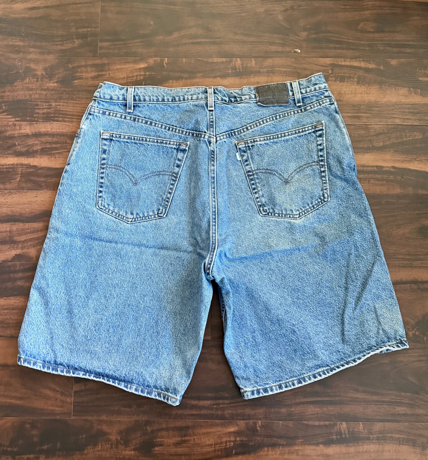 Vintage Levi’s Silver Tab Denim Jean Shorts- 40