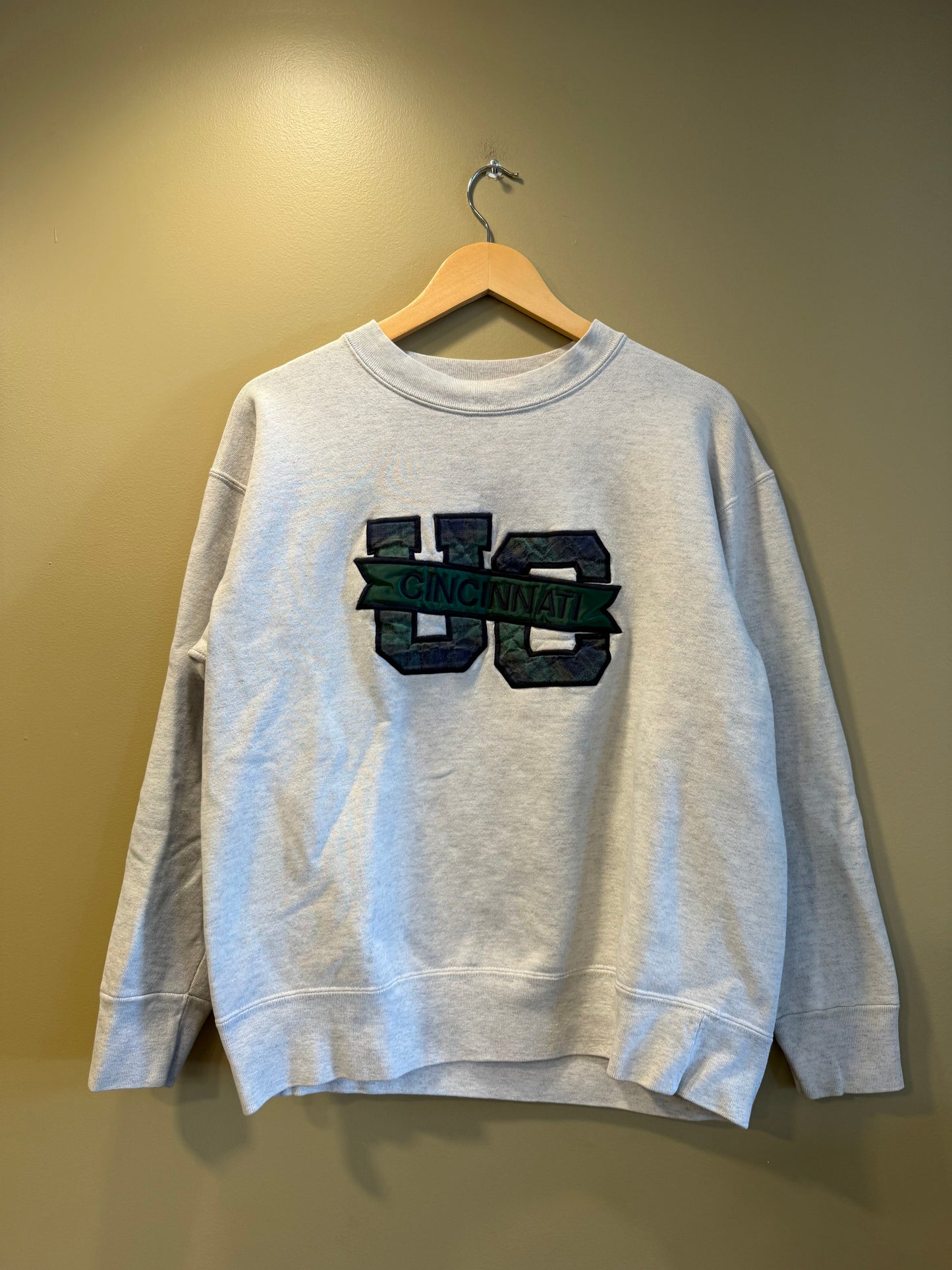 Vintage University of Cincinnati Gray Crewneck Sweatshirt- S/M