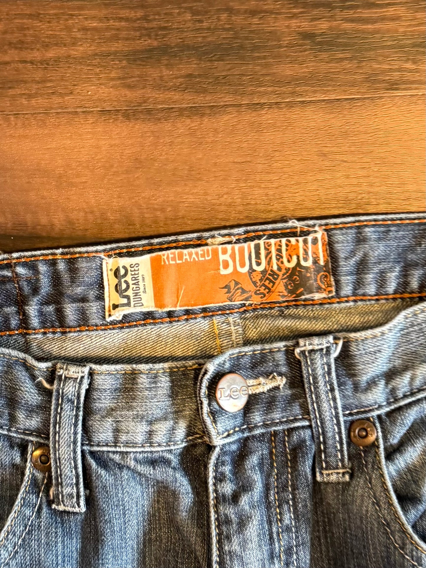 Vintage Lee Relaxed Boot Cut Jeans- 30x33