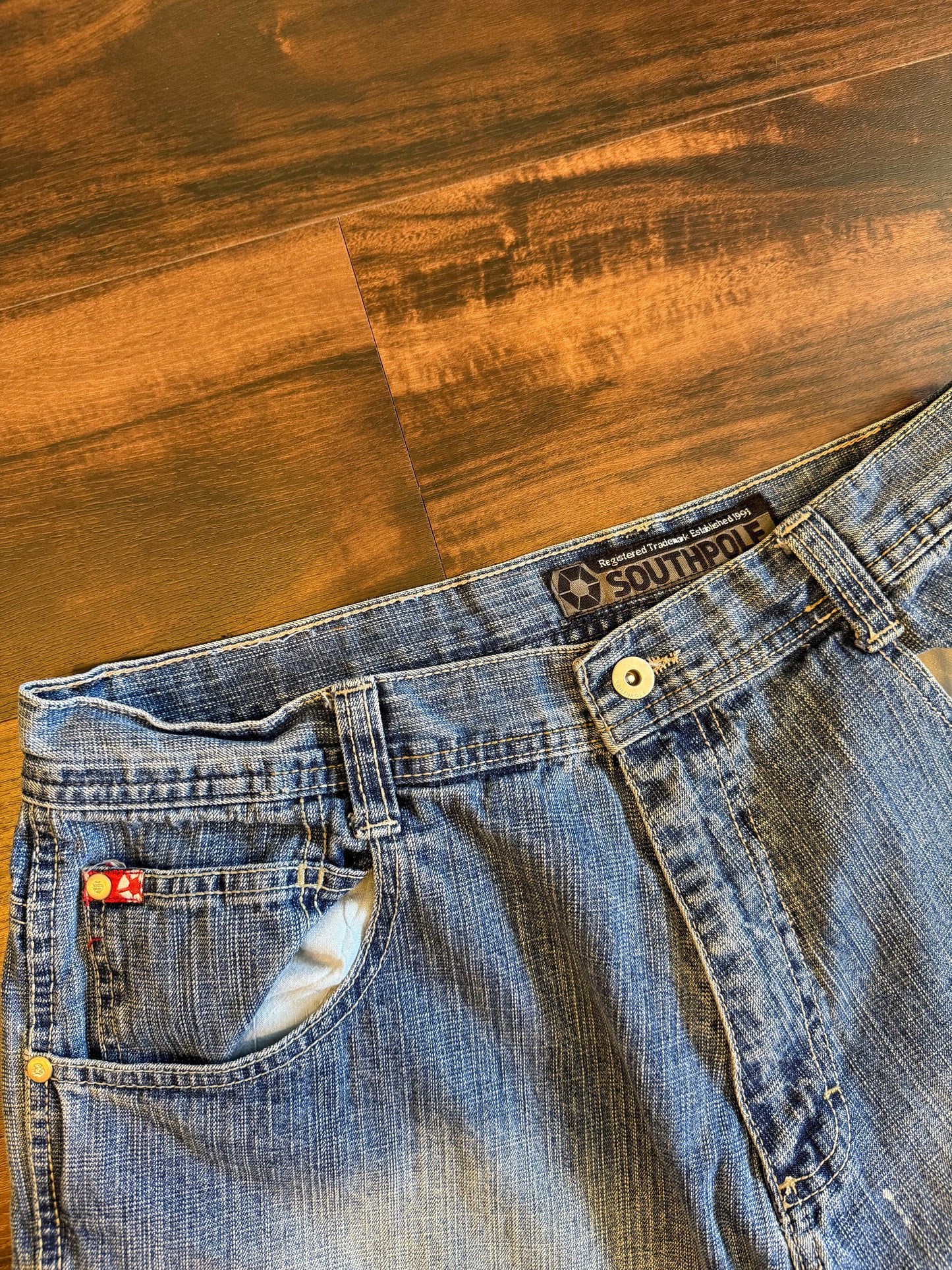 Vintage South Pole Light Wash Denim Jean Shorts- 32